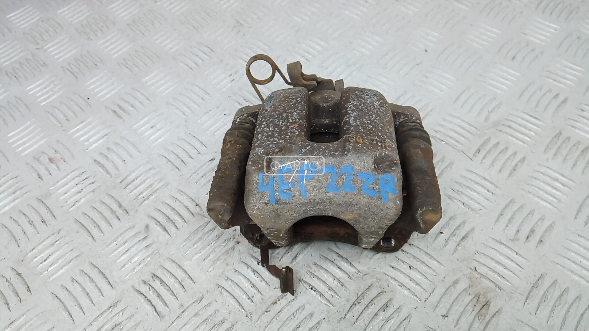 Суппорт тормозной задний правый