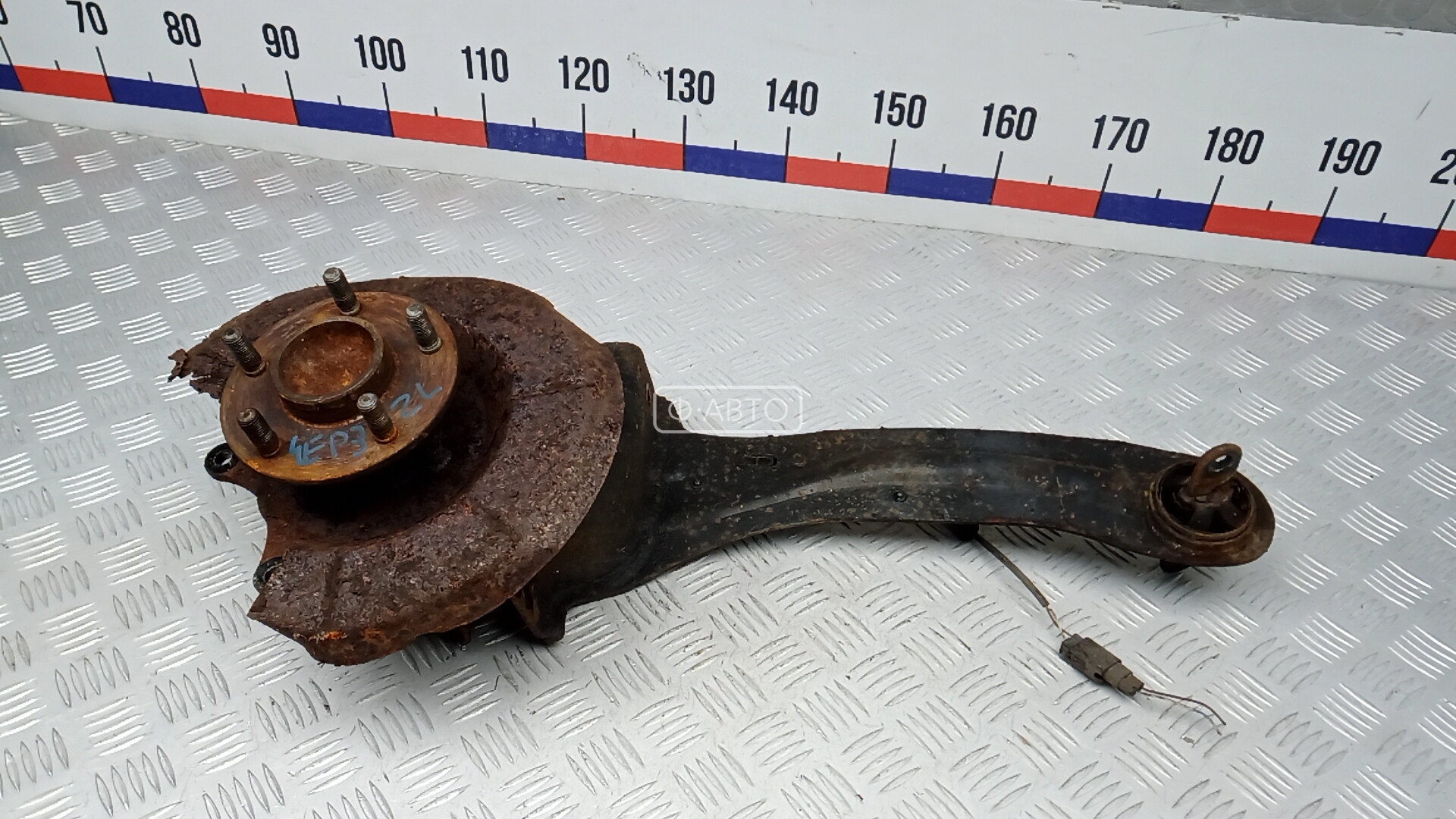 Ступица задняя левая