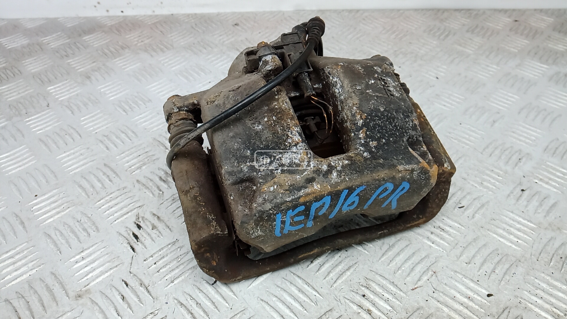 Суппорт тормозной передний правый