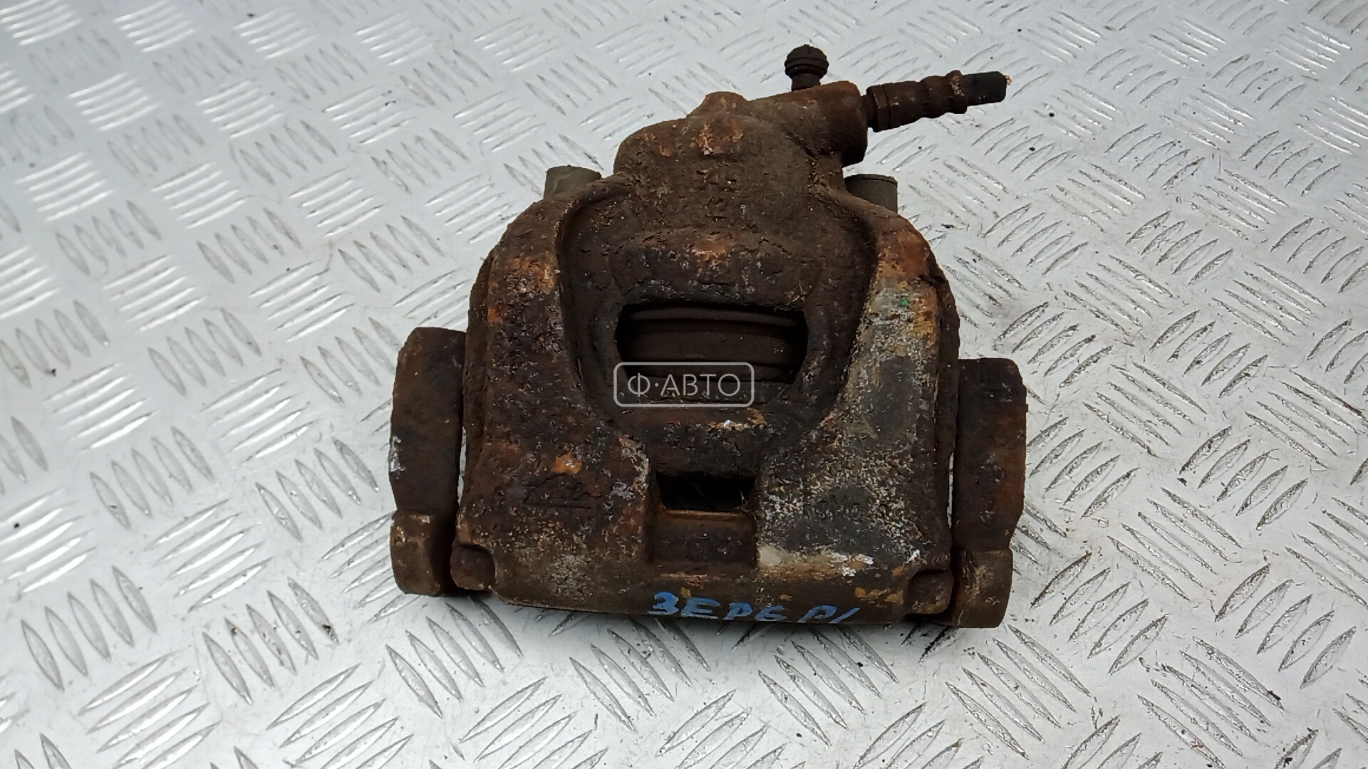 Суппорт тормозной передний левый