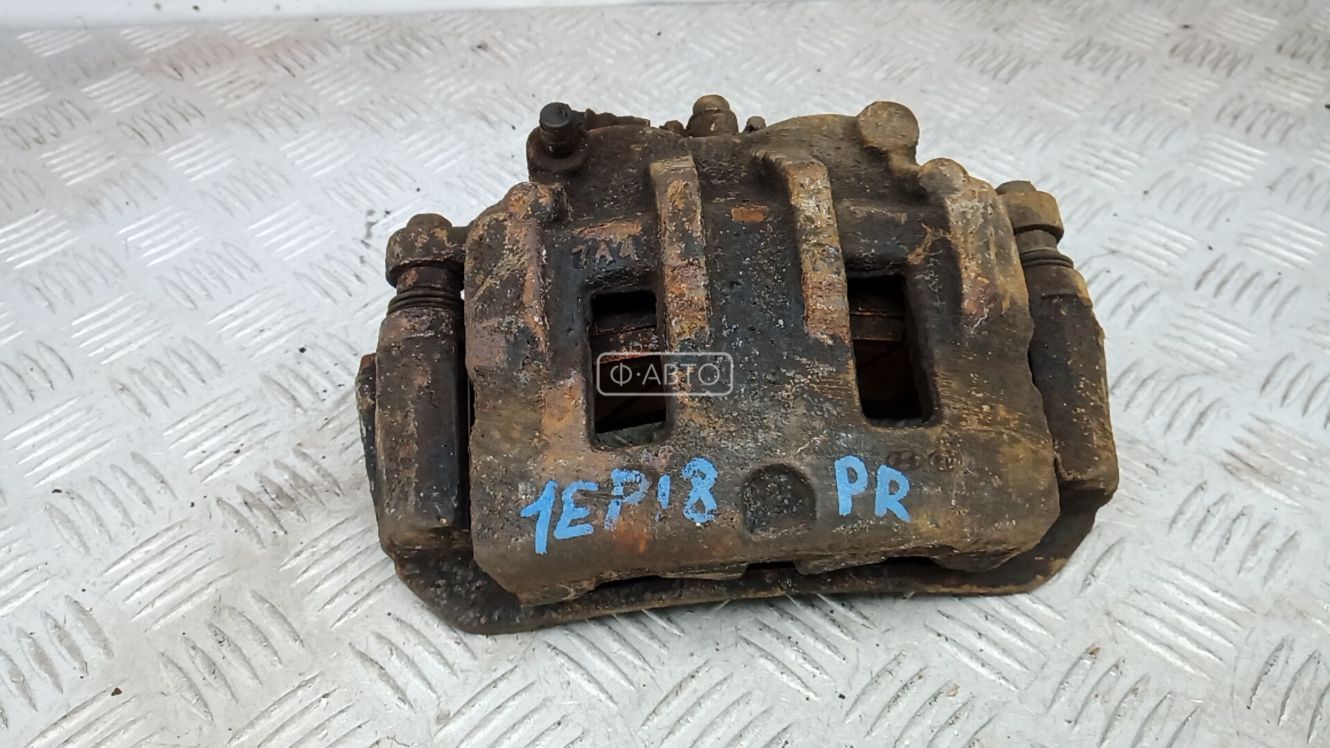 Суппорт тормозной передний правый