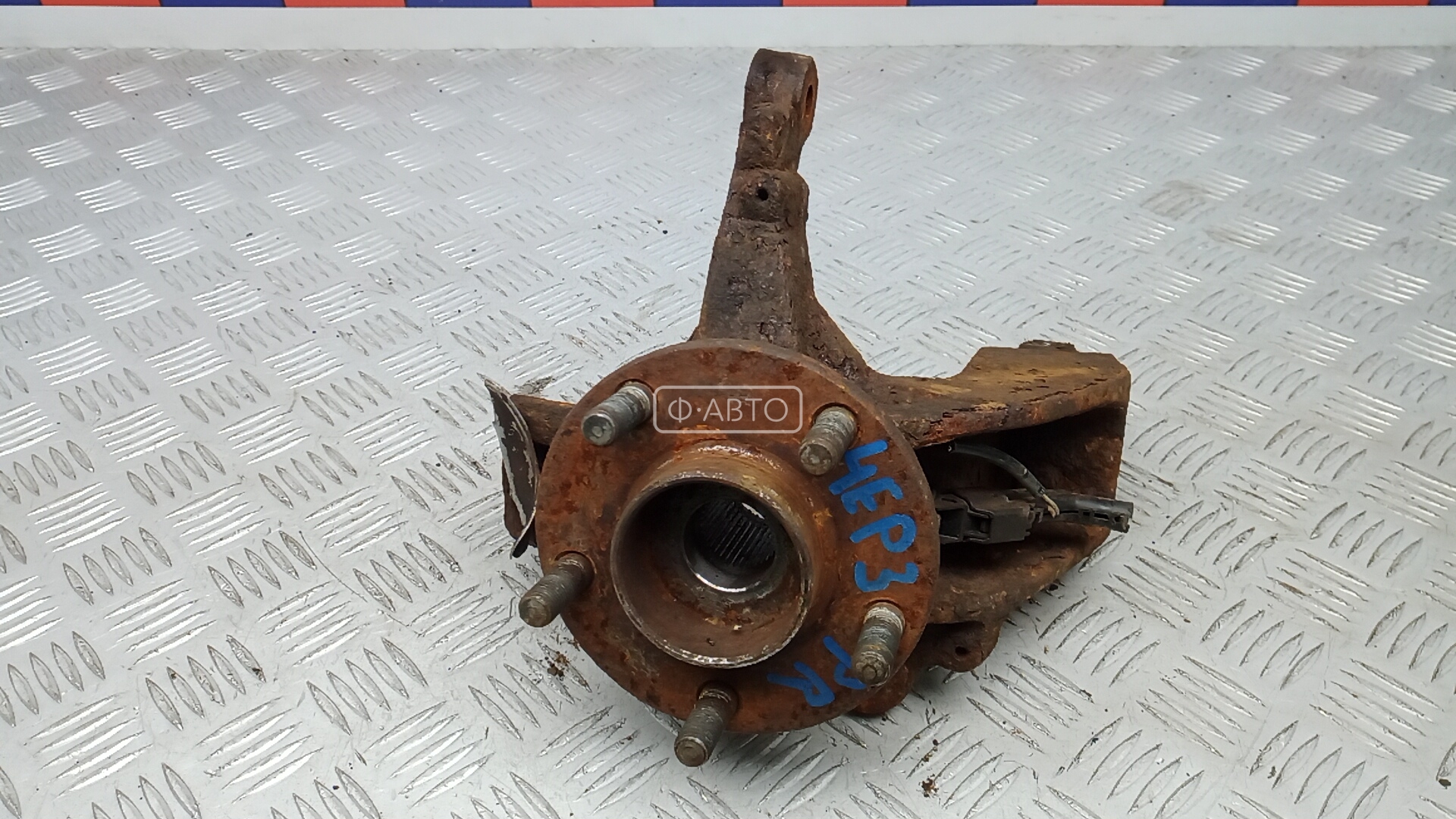 Ступица передняя правая