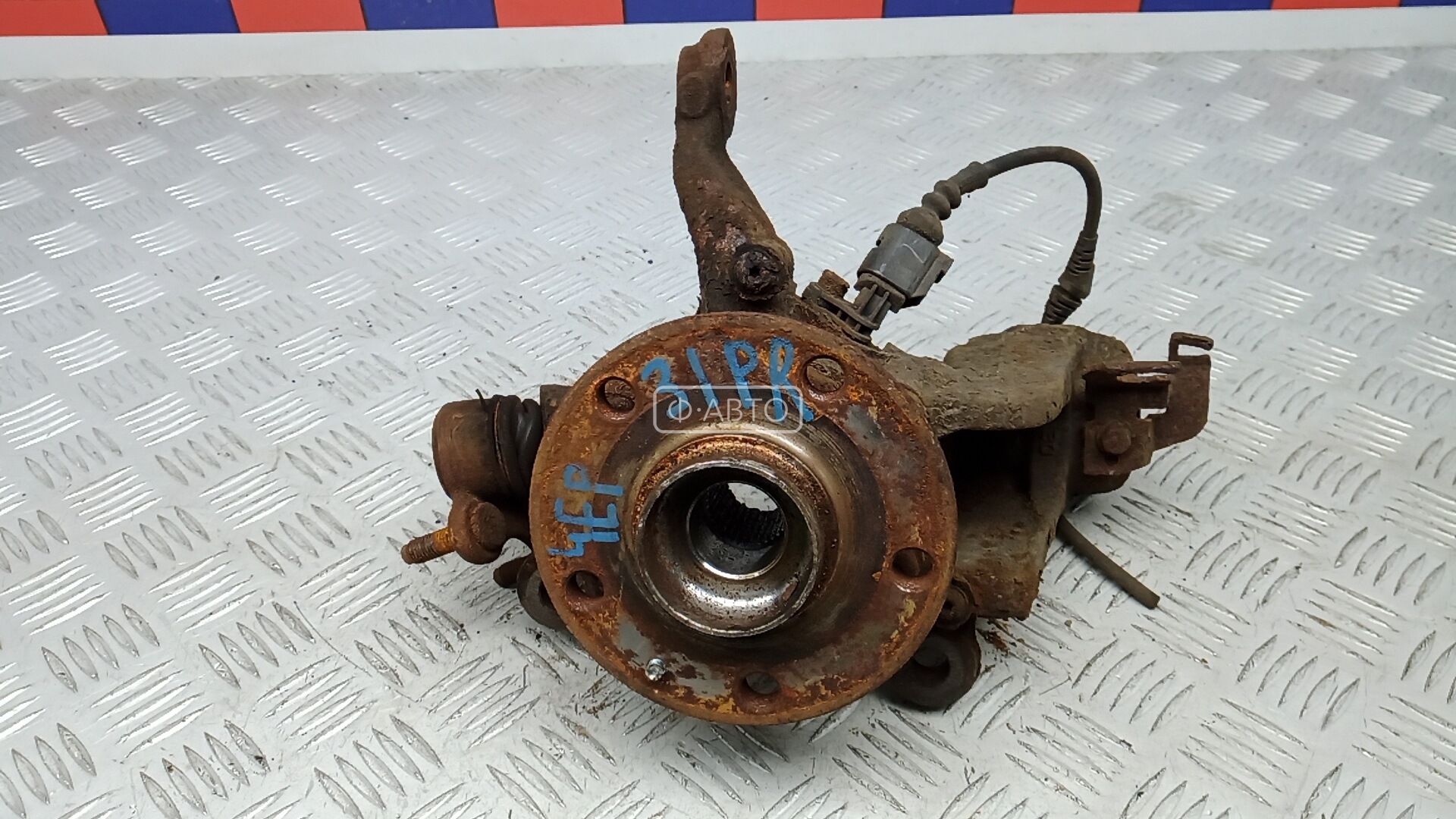 Ступица передняя правая