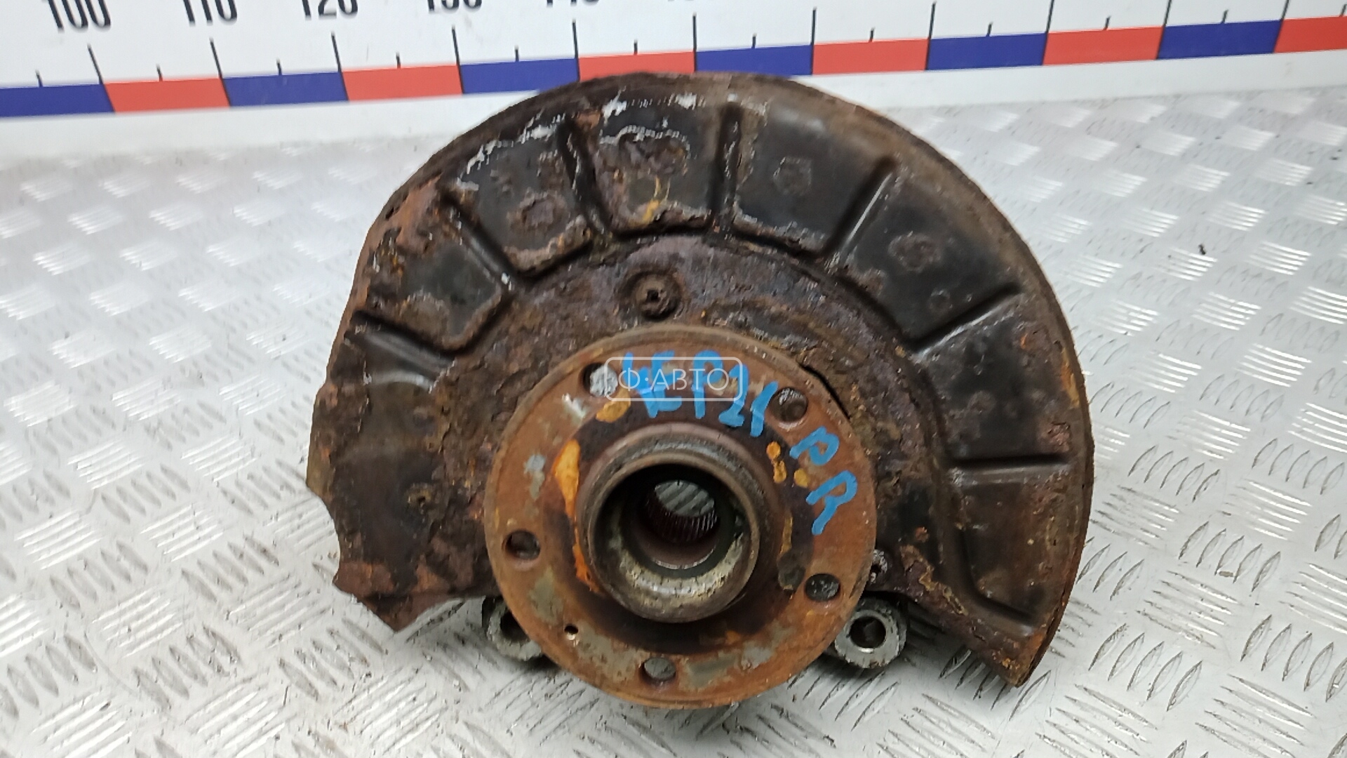 Ступица передняя правая