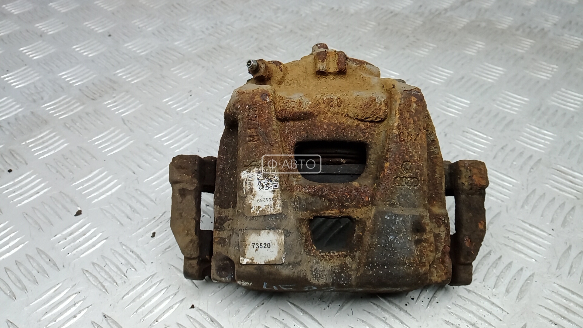 Суппорт тормозной передний правый