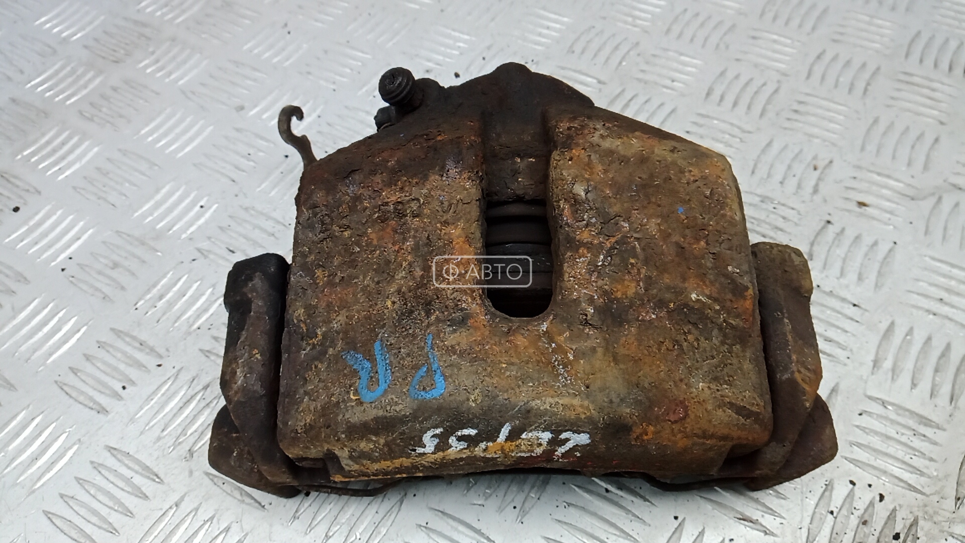 Суппорт тормозной передний правый