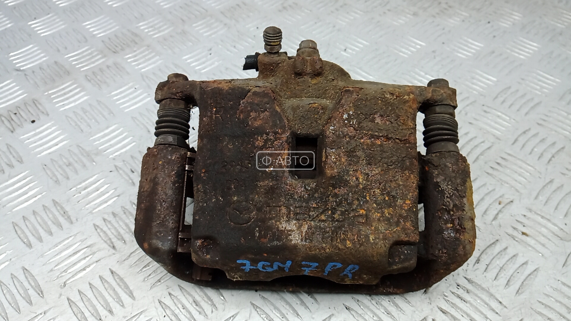 Суппорт тормозной передний правый