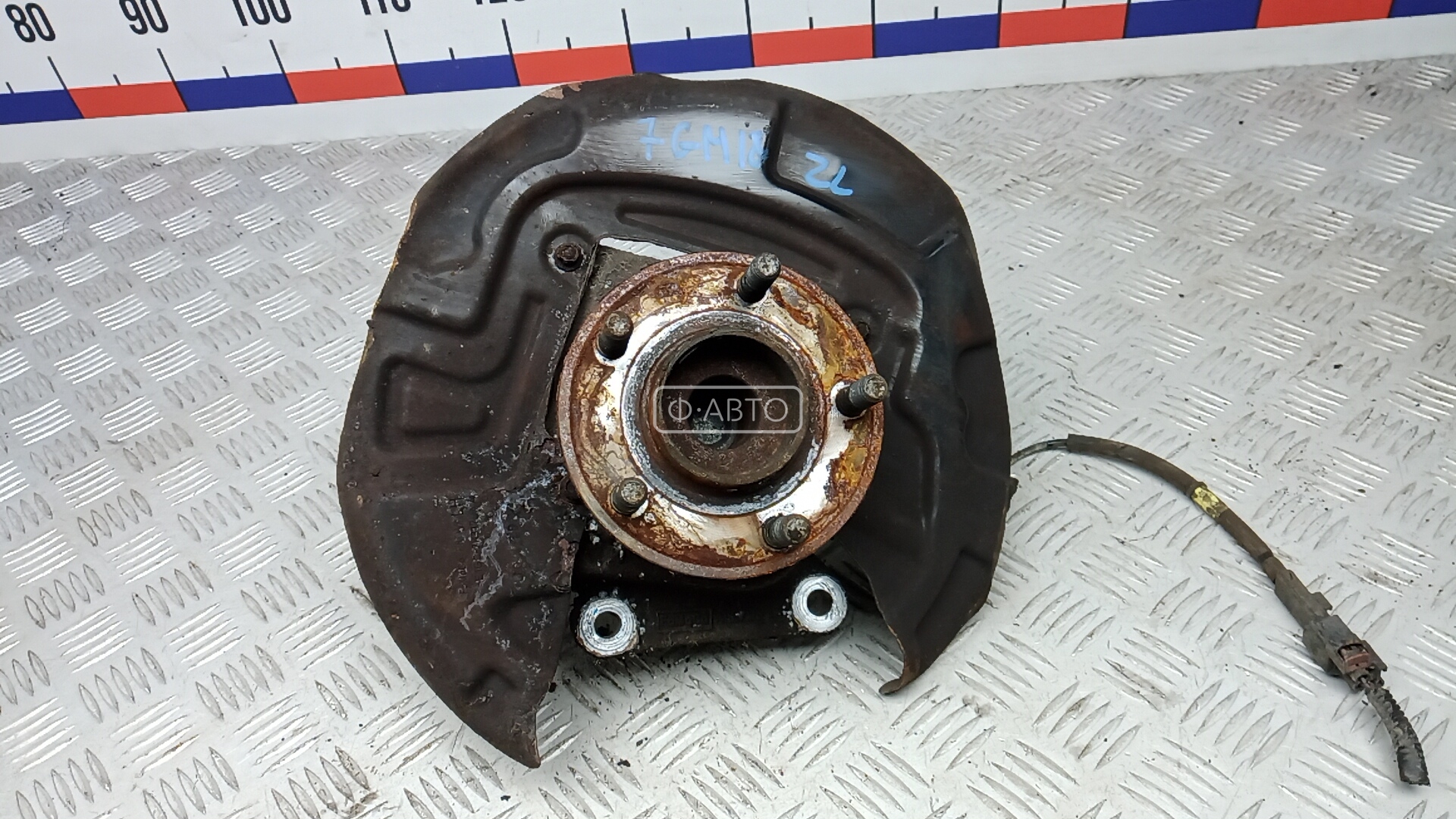 Ступица задняя левая