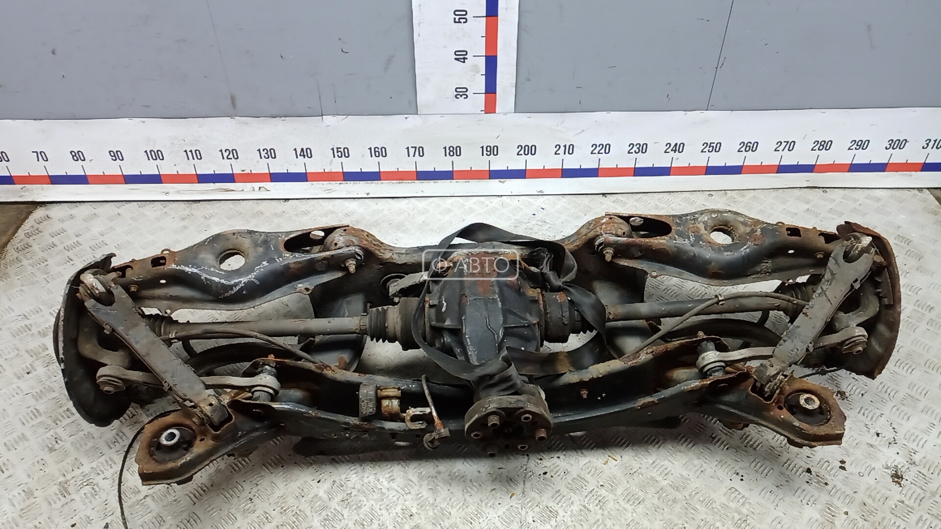 Мост задний