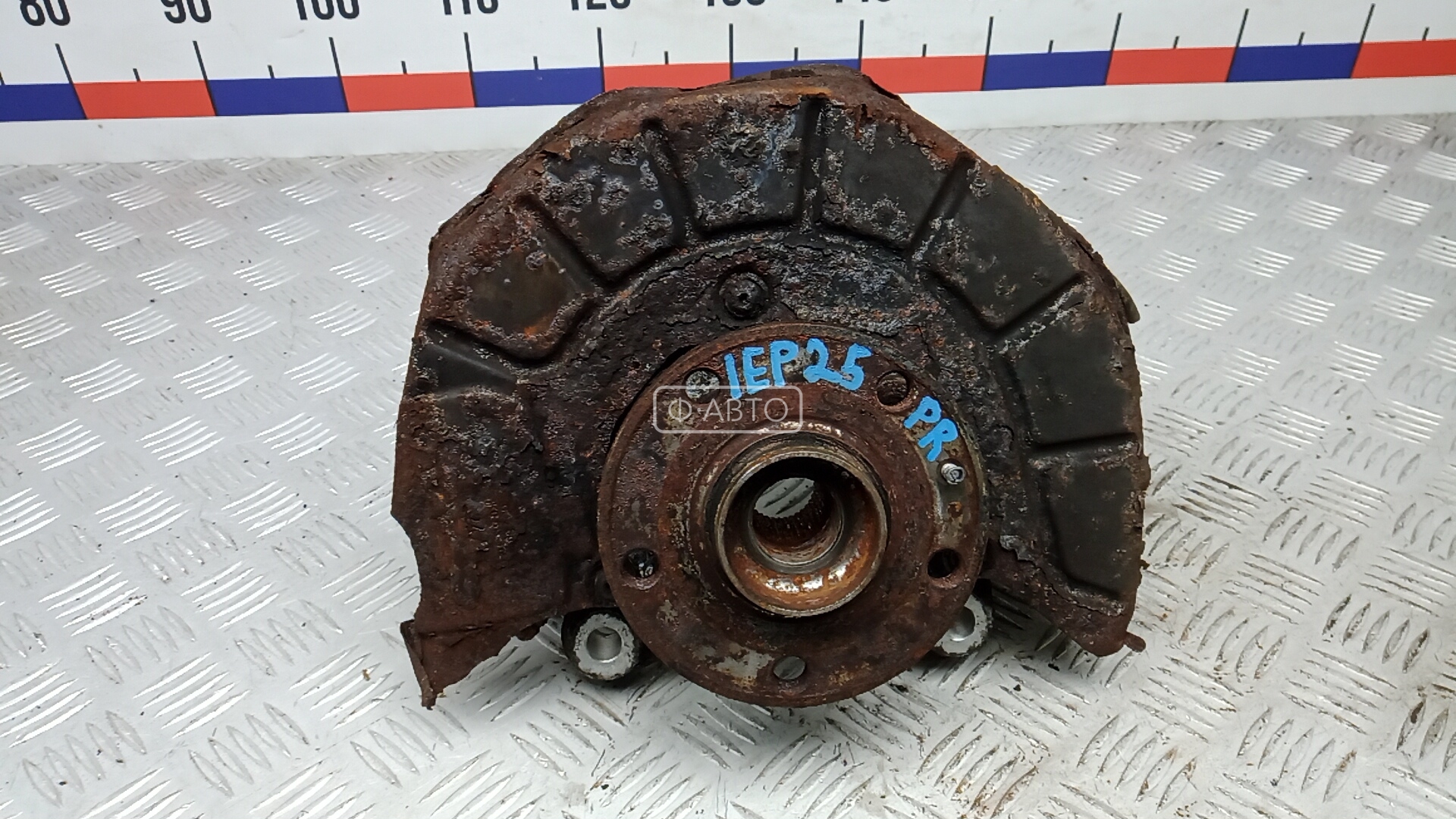 Ступица передняя правая