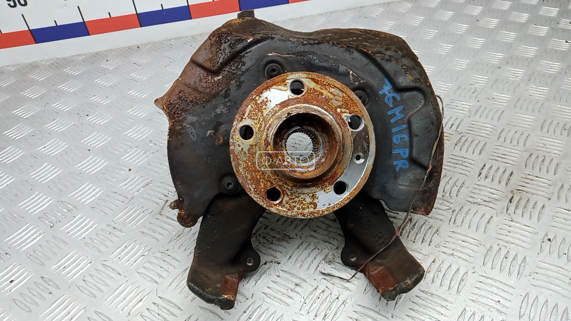 Ступица передняя правая