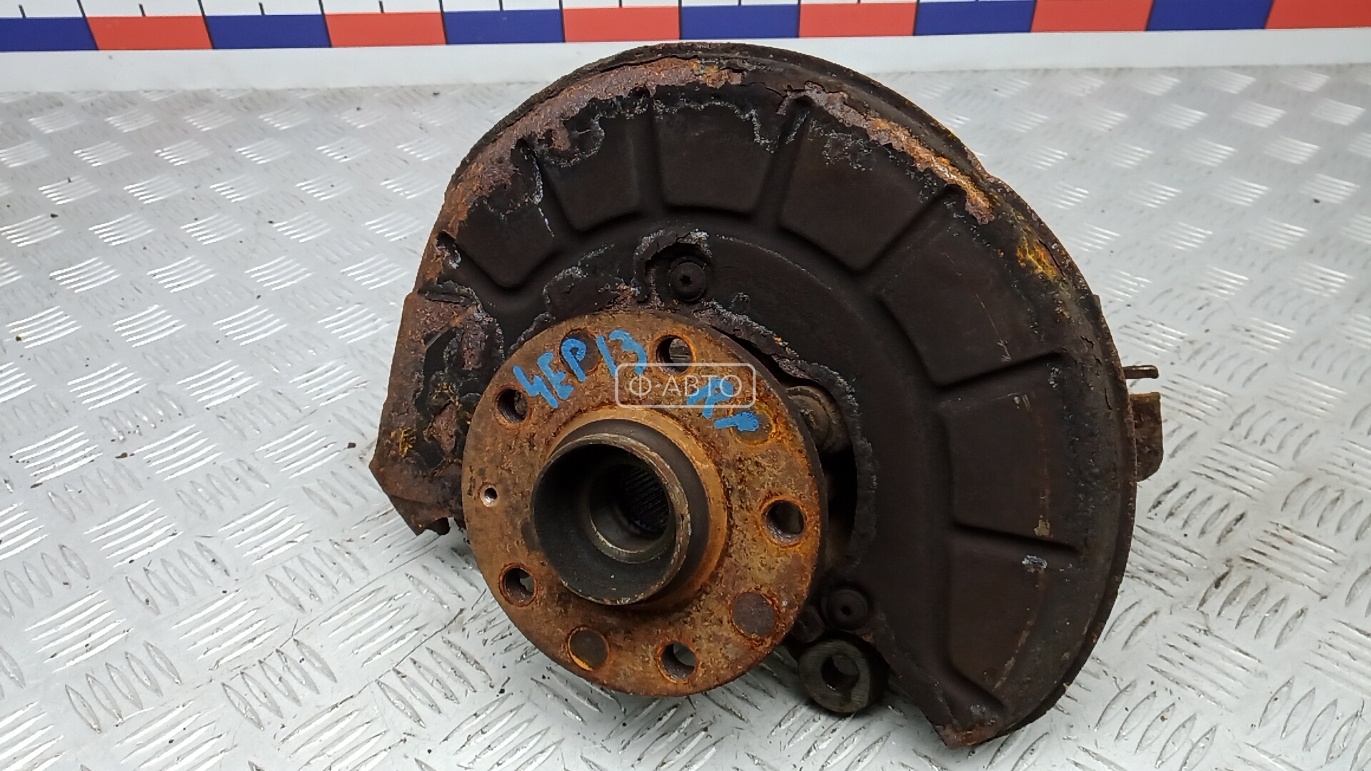 Ступица передняя правая