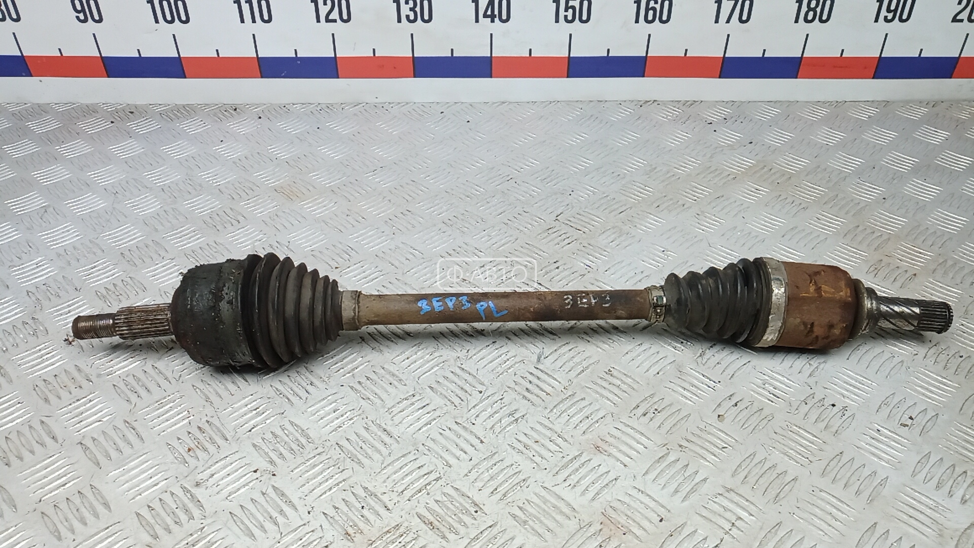 Привод передний левый