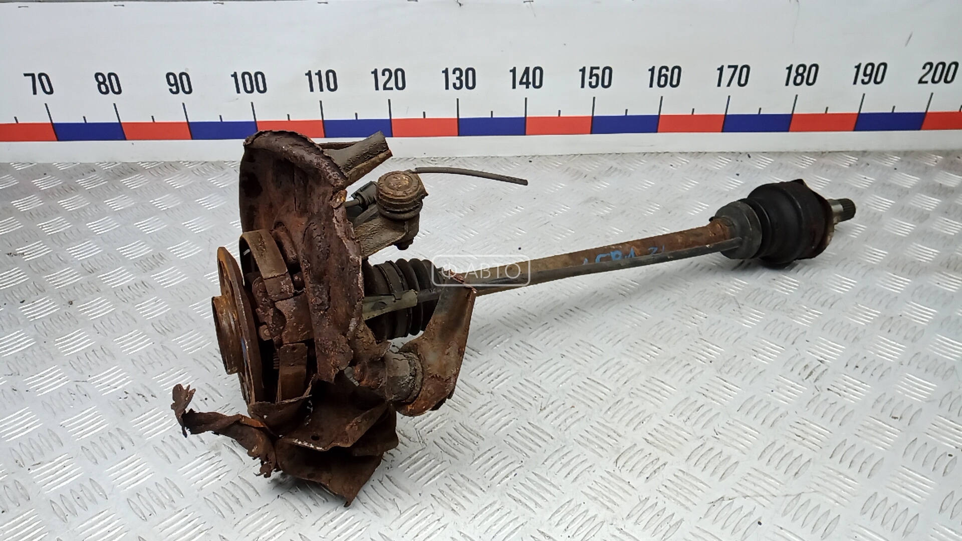 Ступица задняя левая