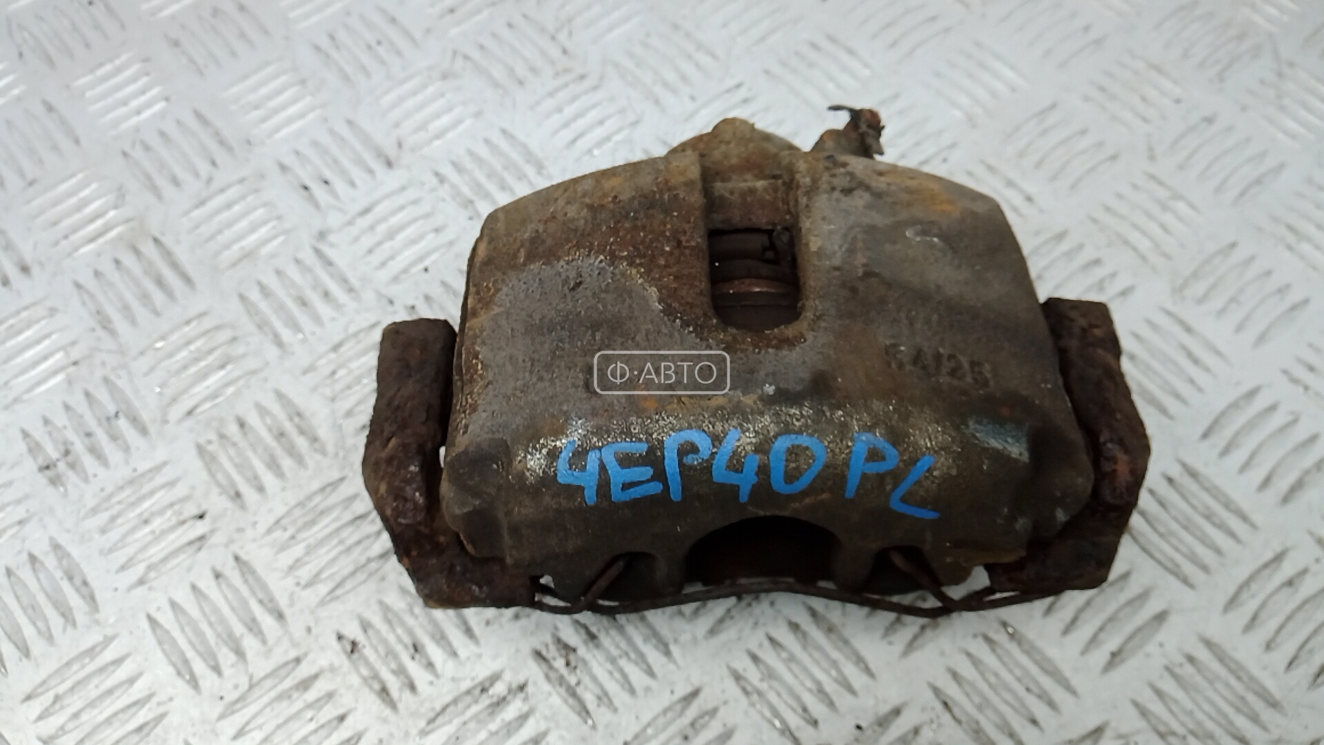 Суппорт тормозной передний левый