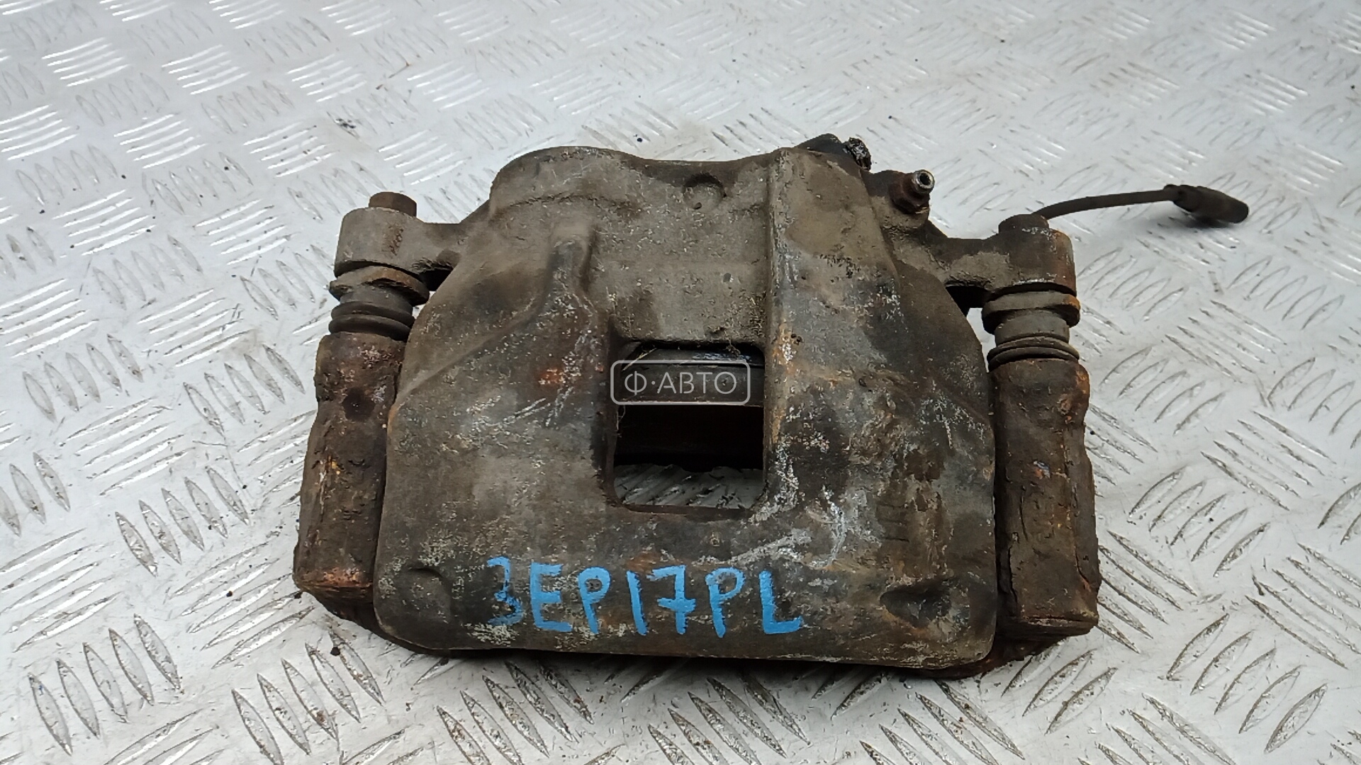 Суппорт тормозной передний левый