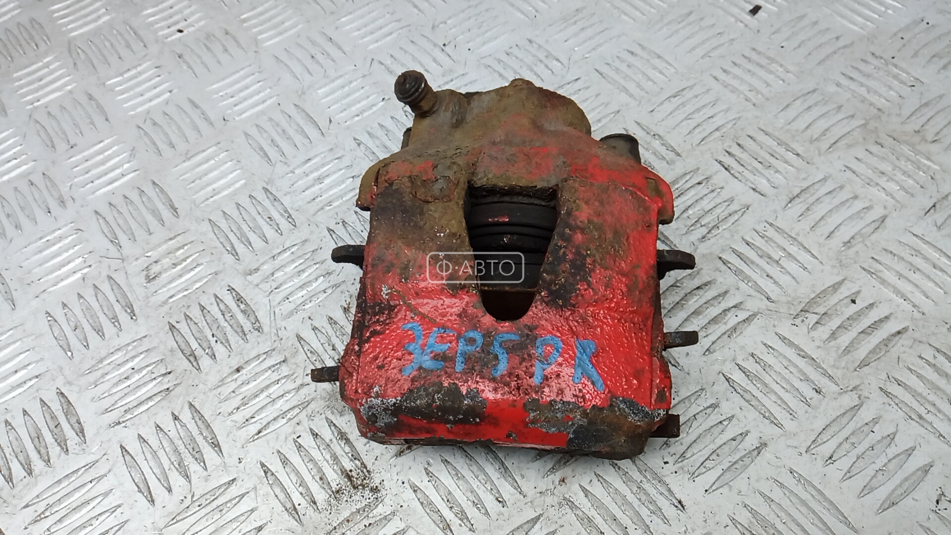 Суппорт тормозной передний правый