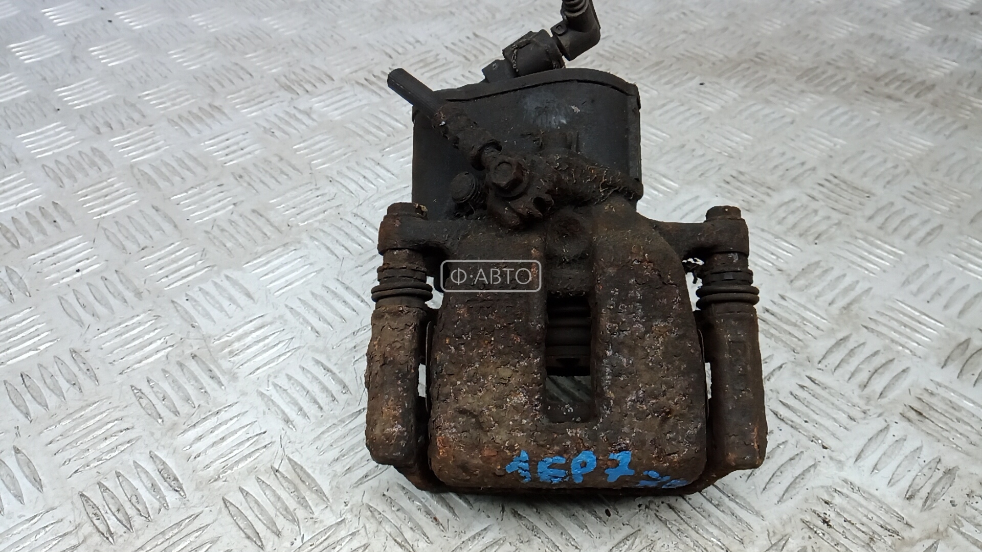 Суппорт тормозной задний правый