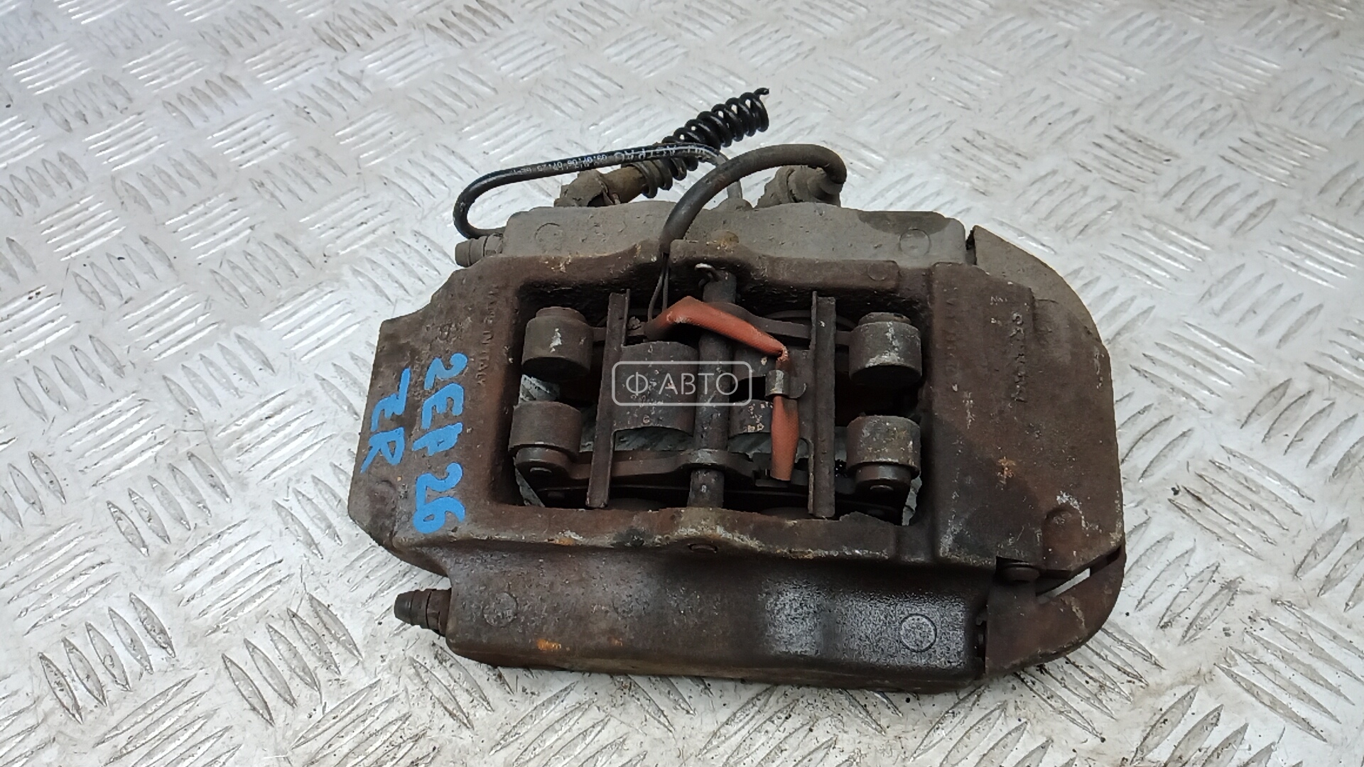 Суппорт тормозной задний правый