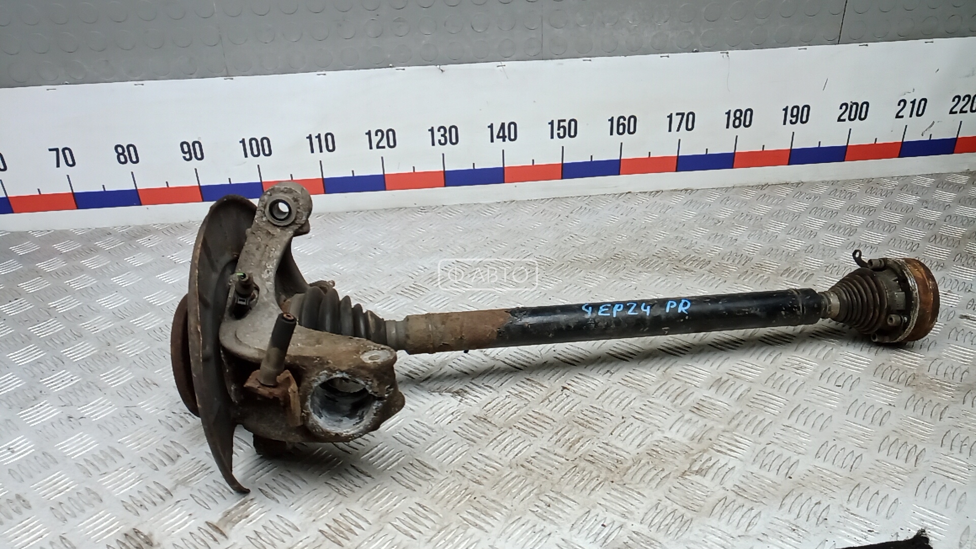 Ступица передняя правая