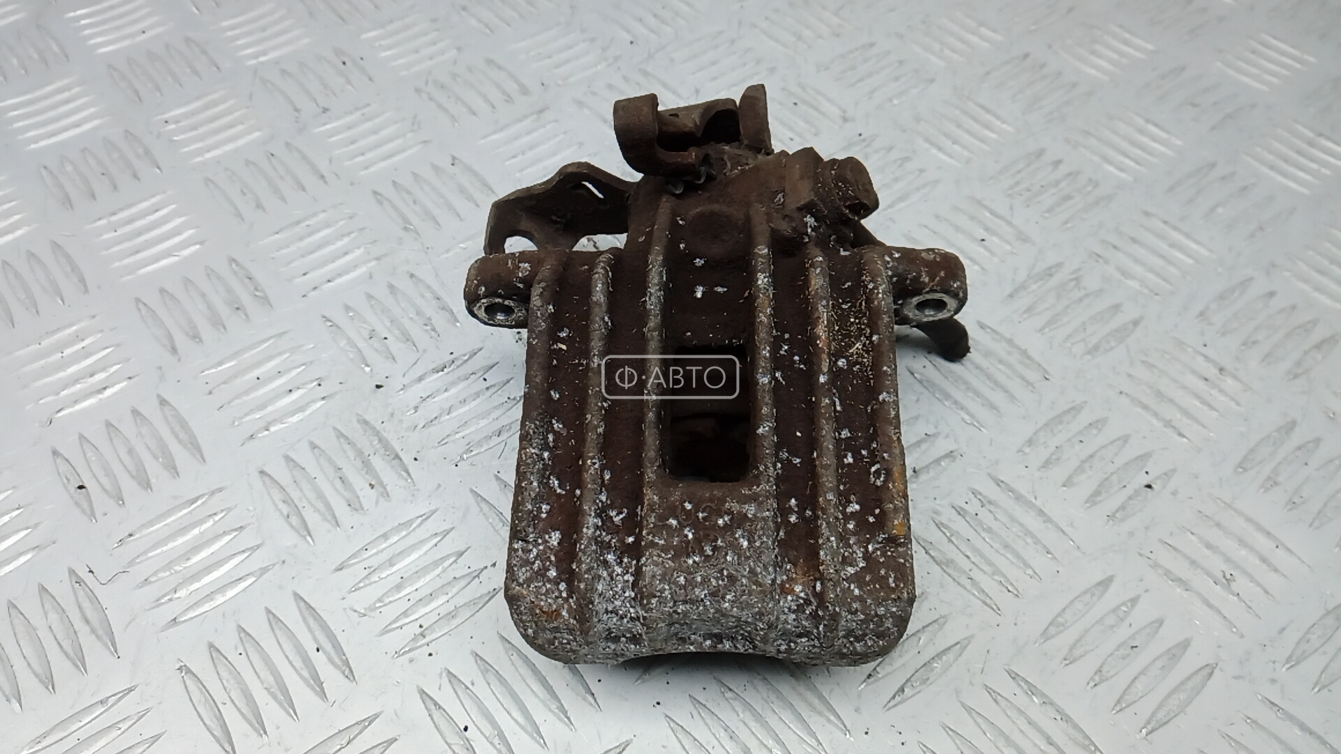 Суппорт тормозной задний правый