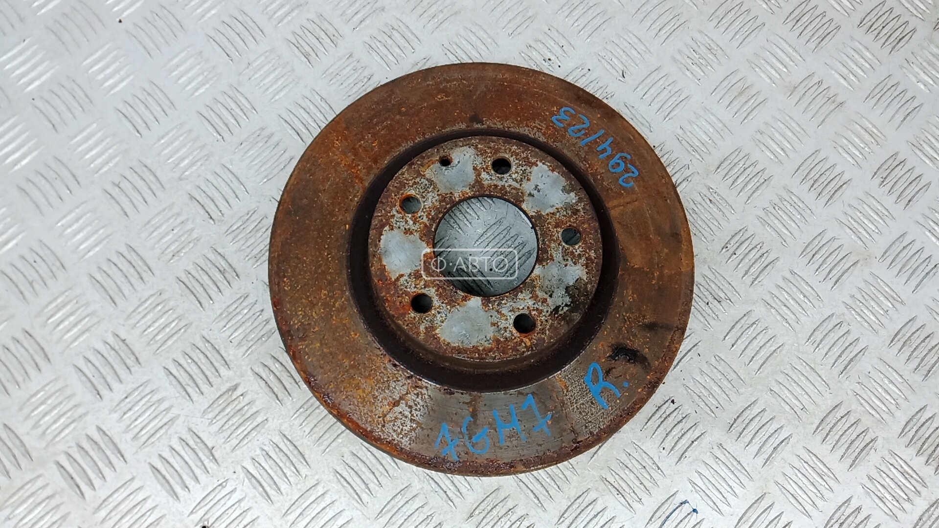 Диск тормозной передний