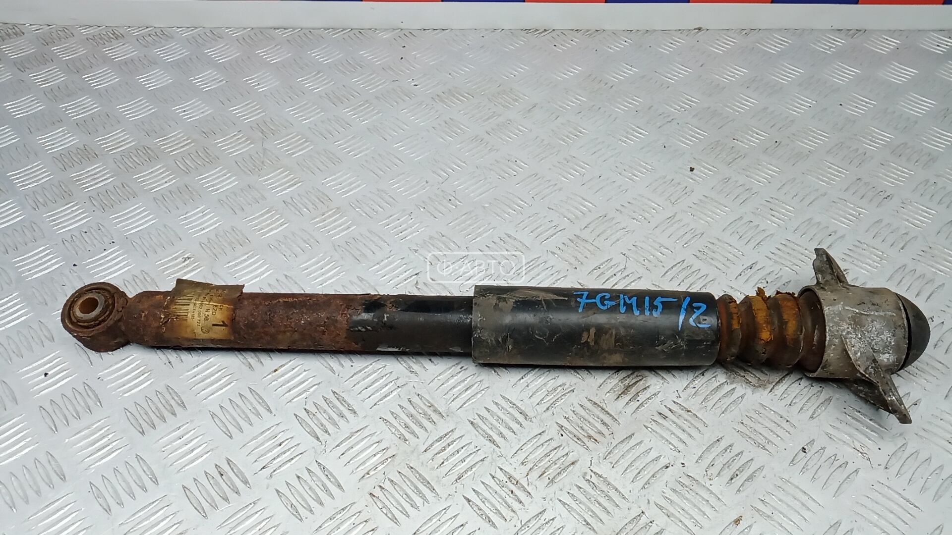 Амортизатор задней балки