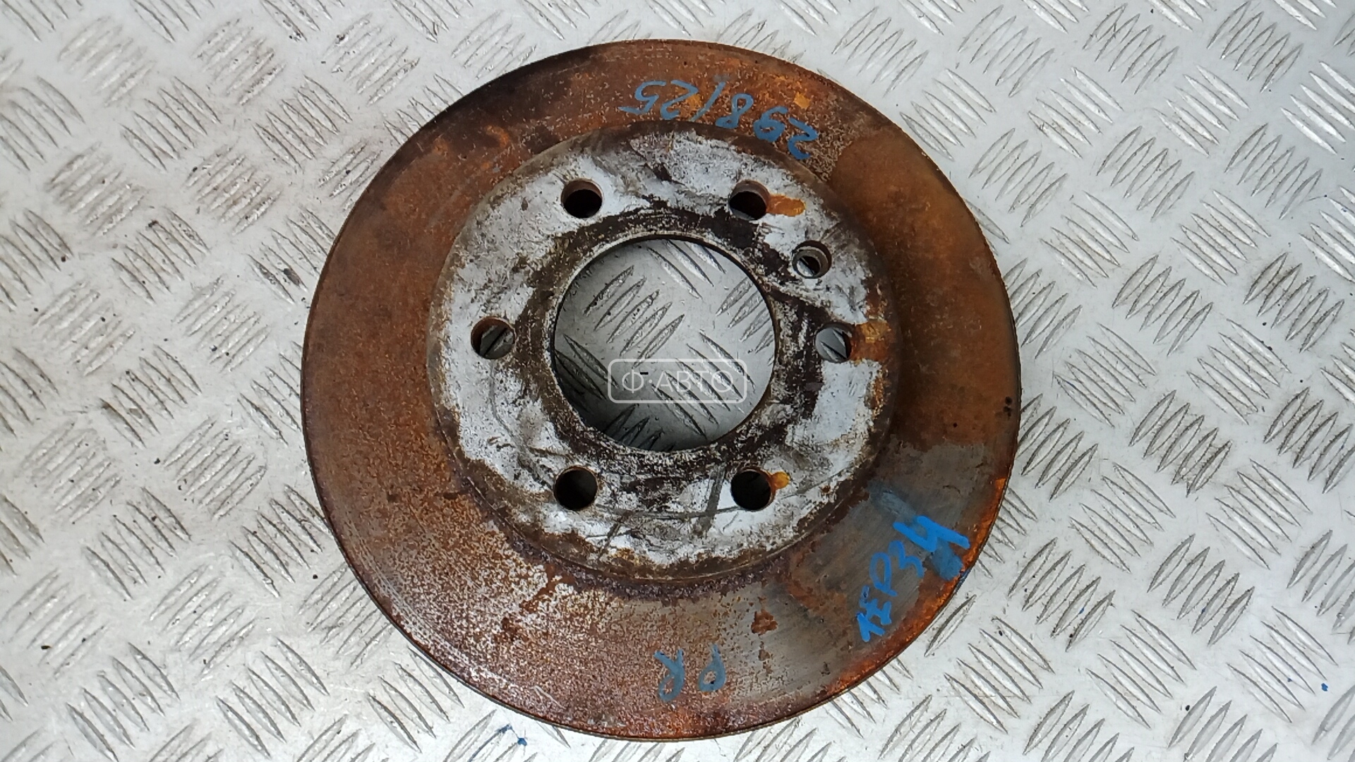 Диск тормозной передний