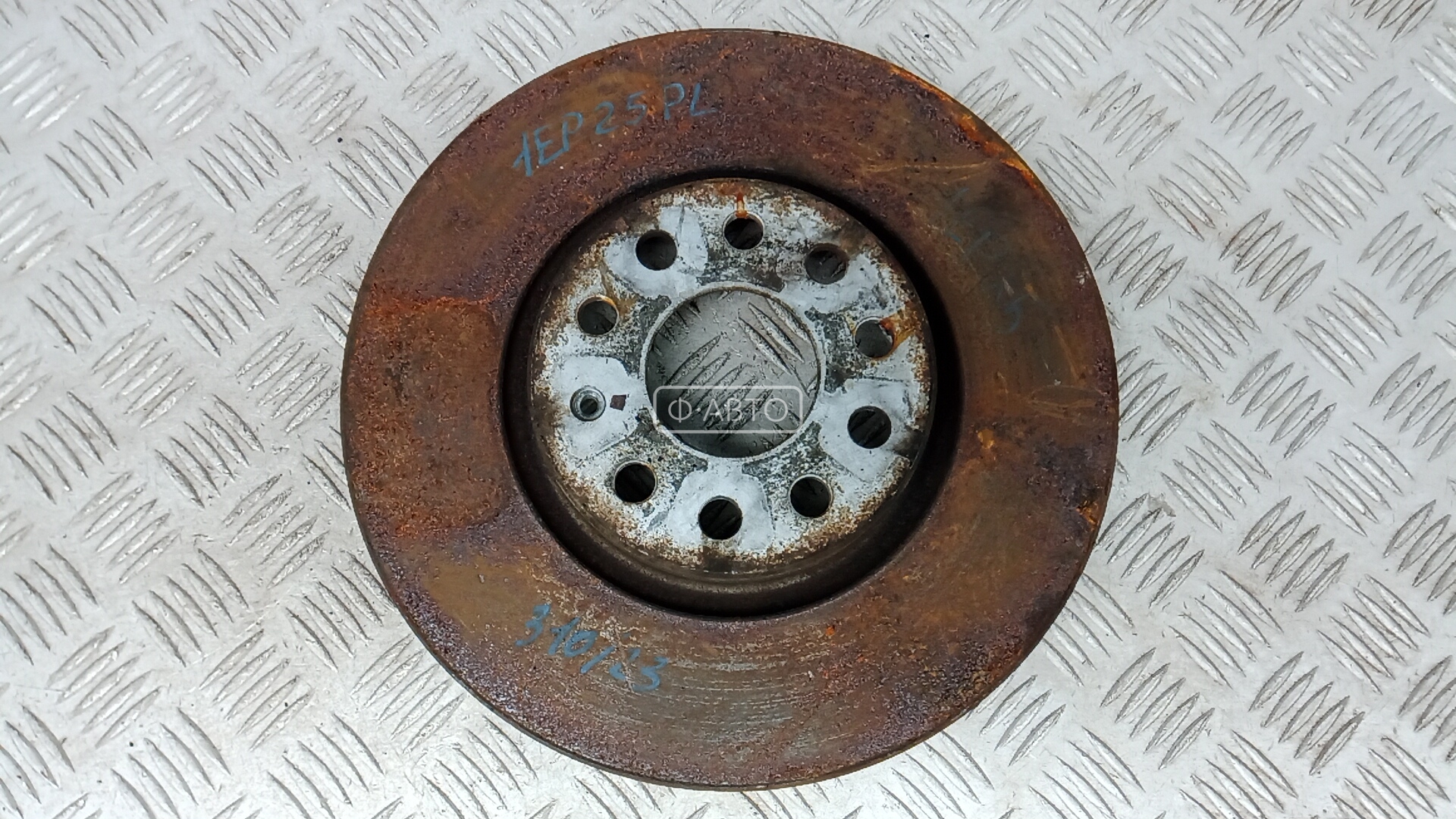 Диск тормозной передний
