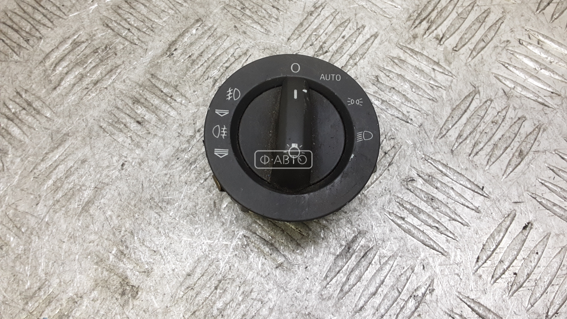 Переключатель света