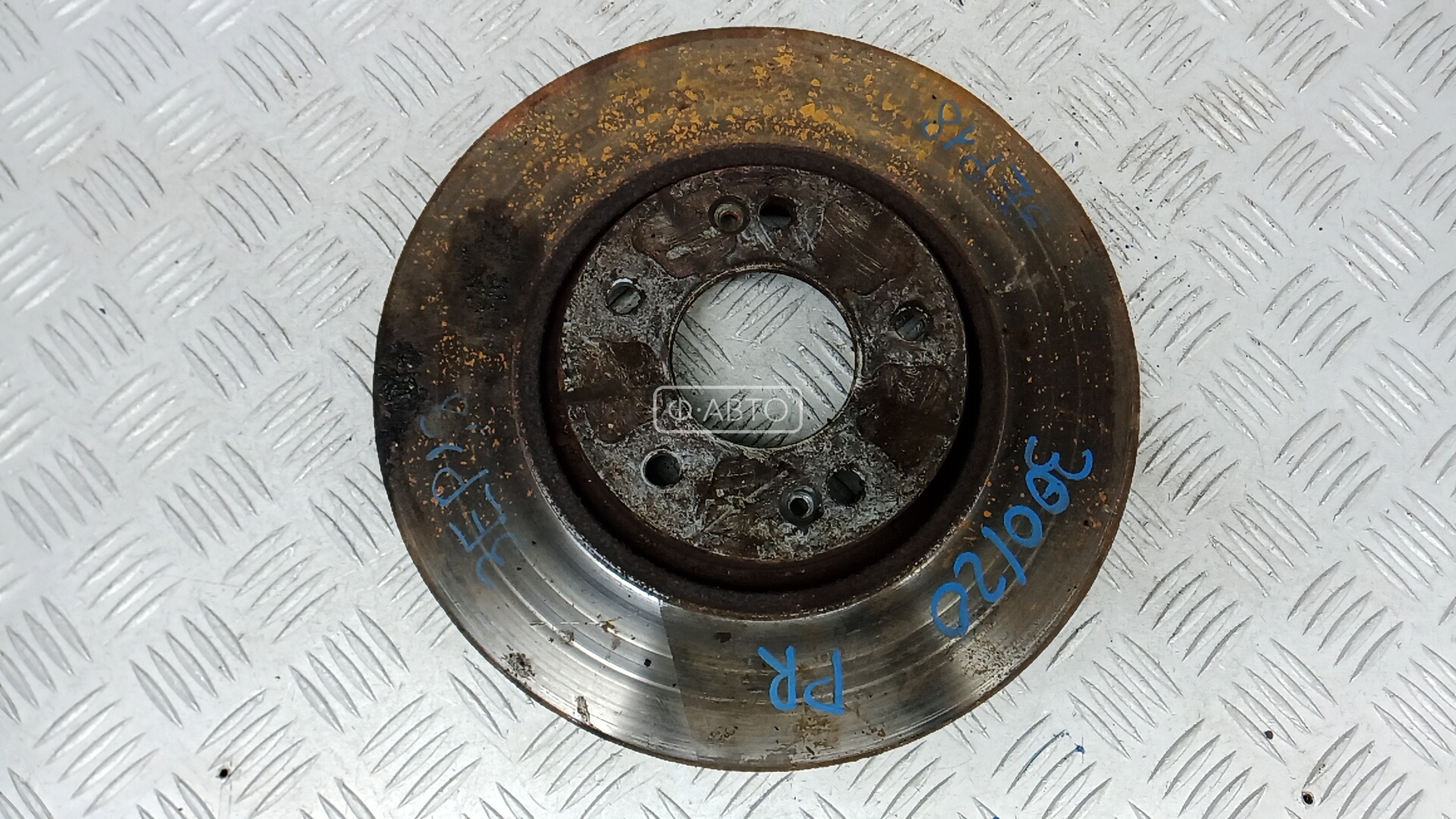 Диск тормозной передний