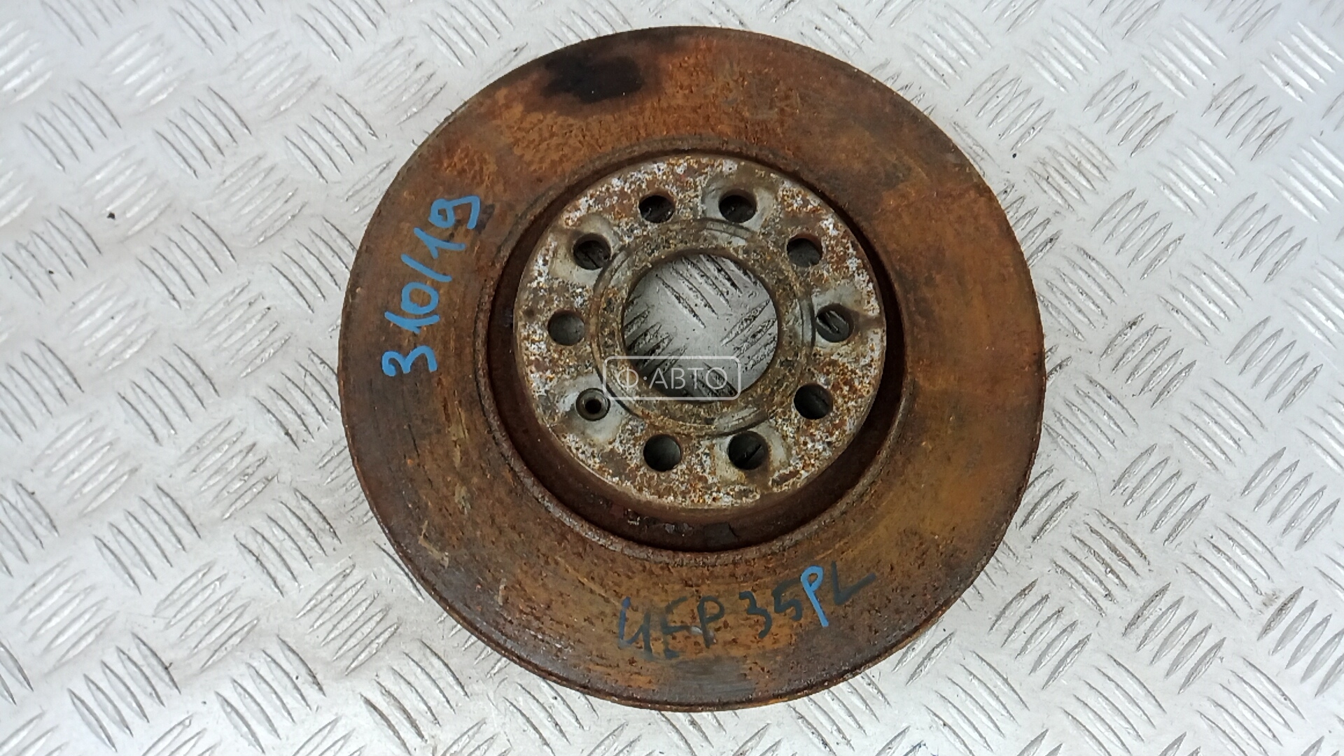 Диск тормозной передний