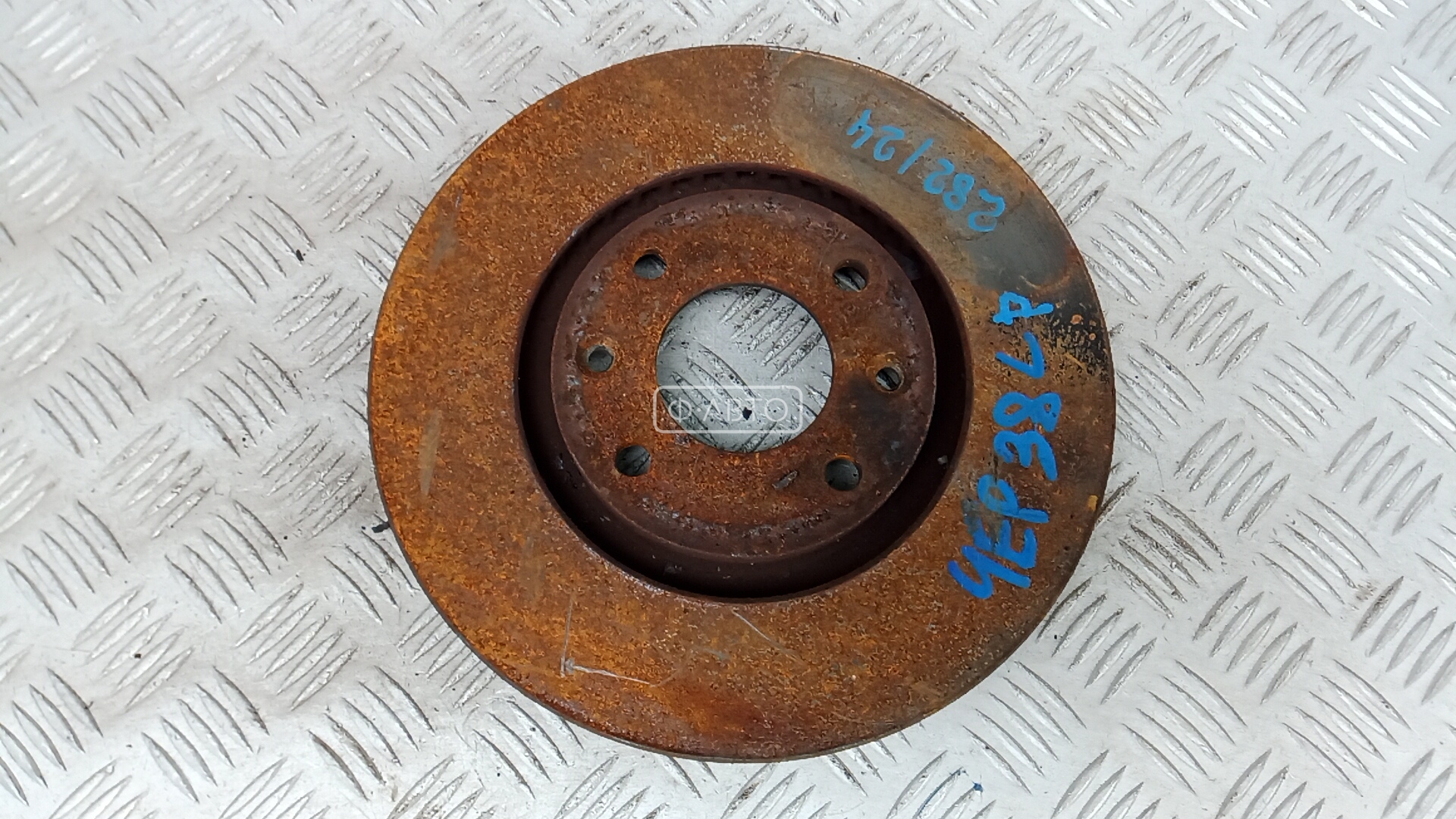 Диск тормозной передний