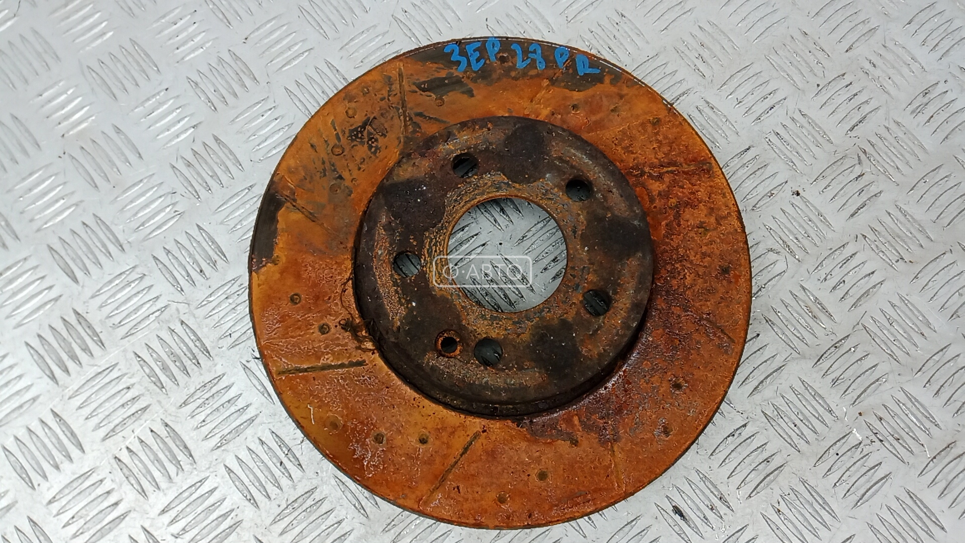 Диск тормозной передний