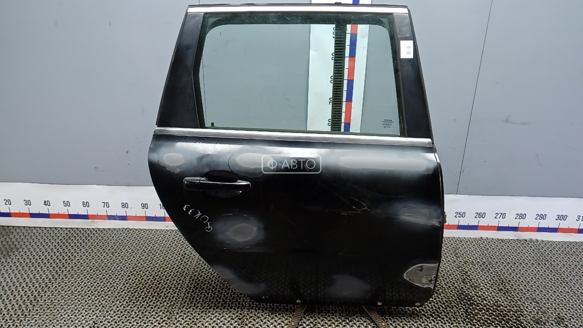 Дверь задняя правая