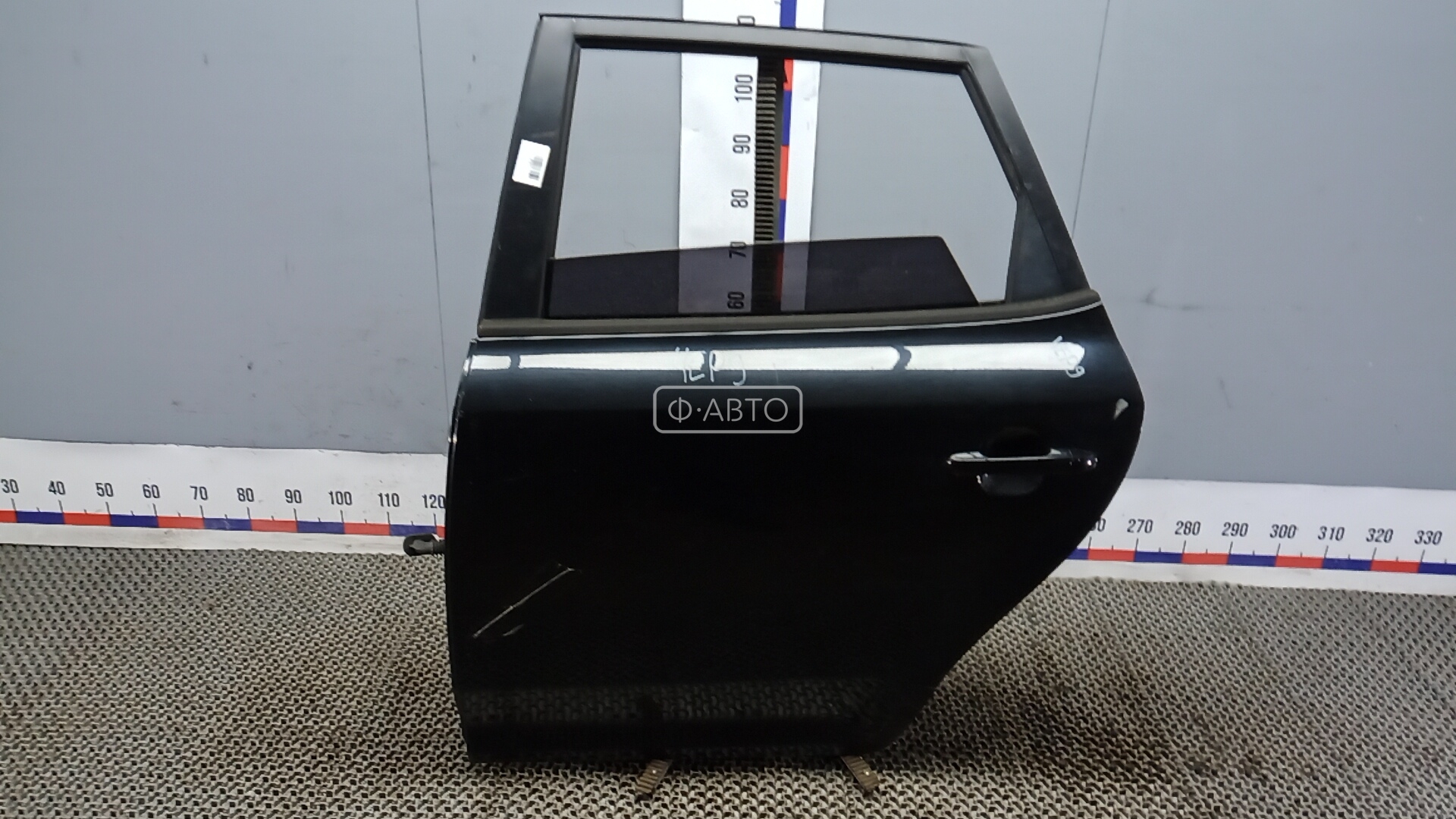 Дверь задняя левая