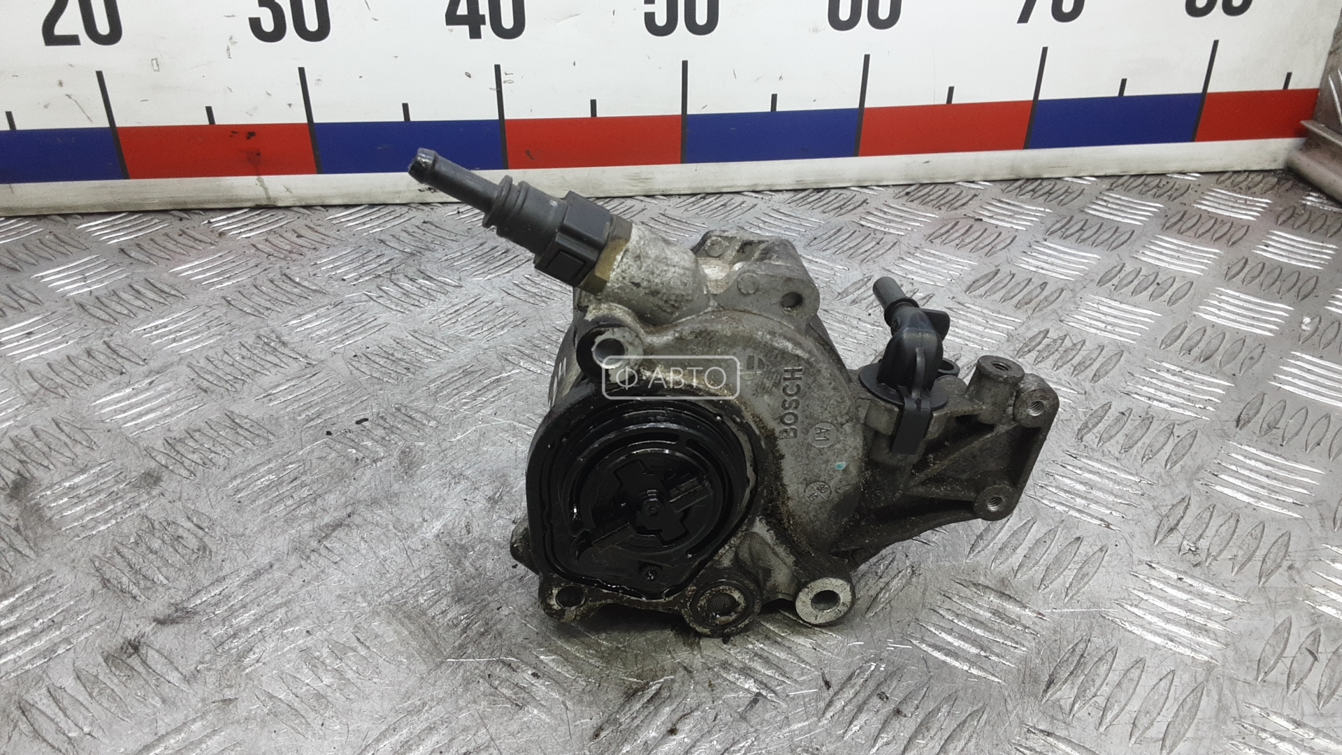 Насос вакуумный