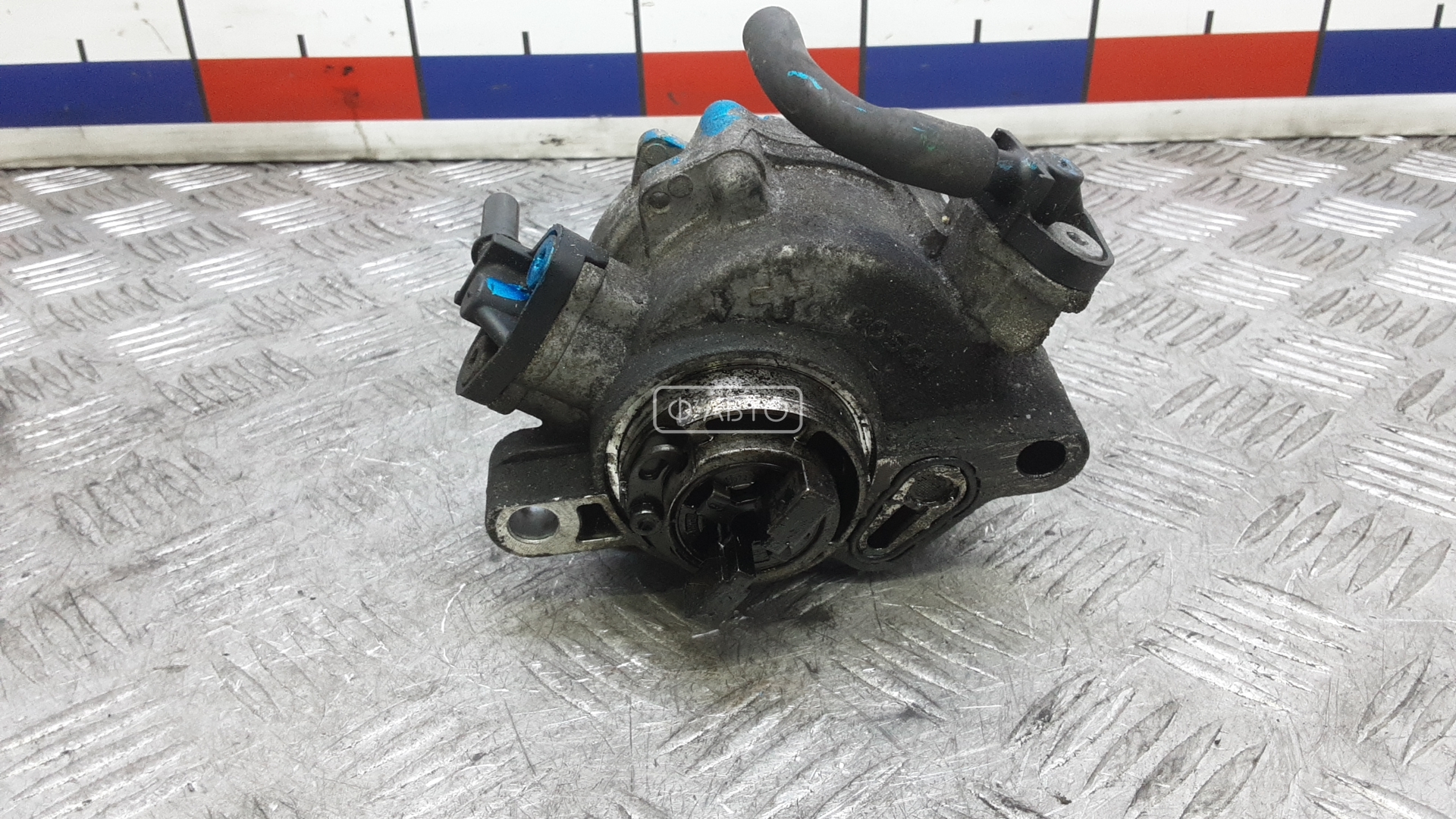 Насос вакуумный