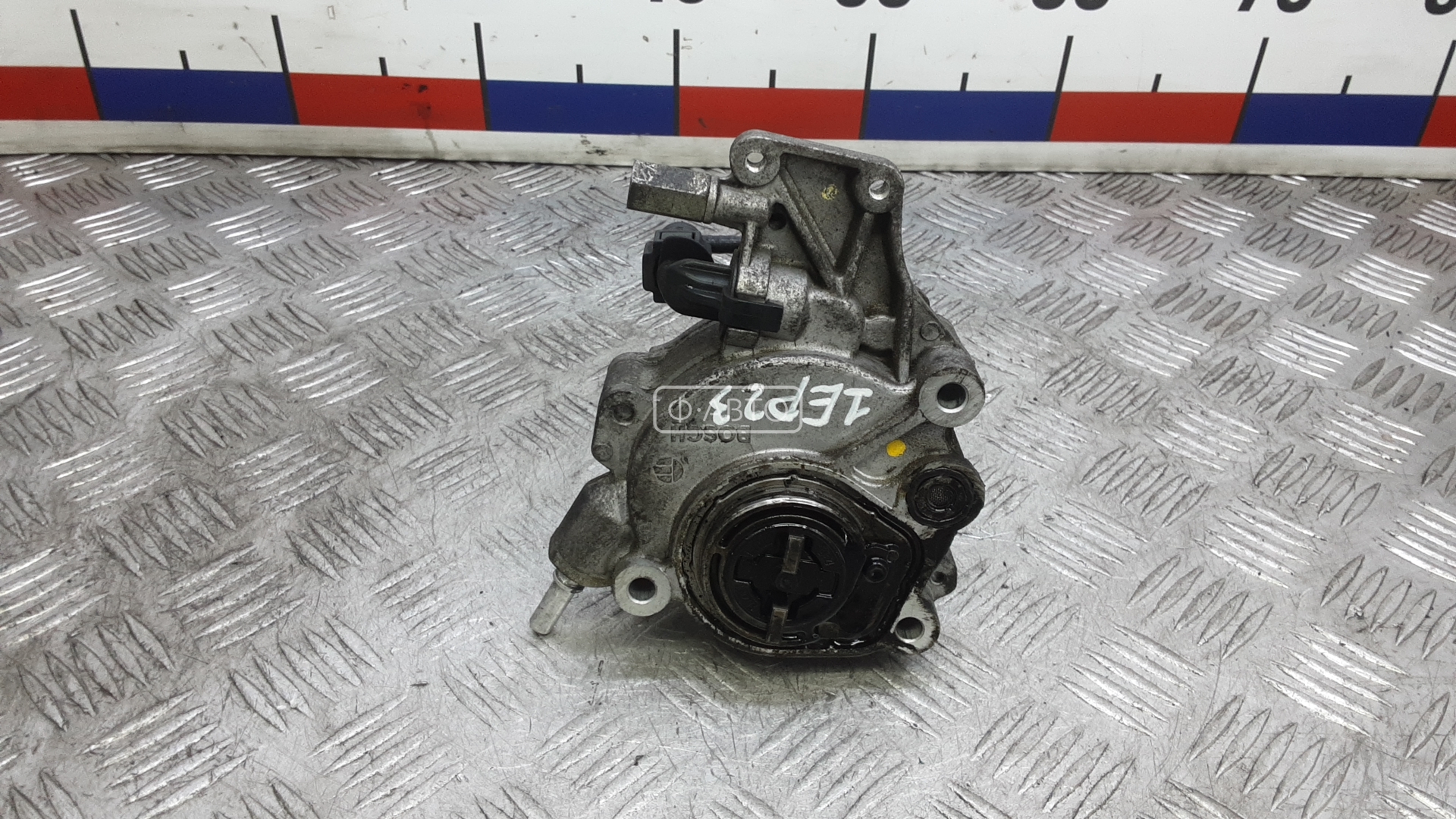 Насос вакуумный