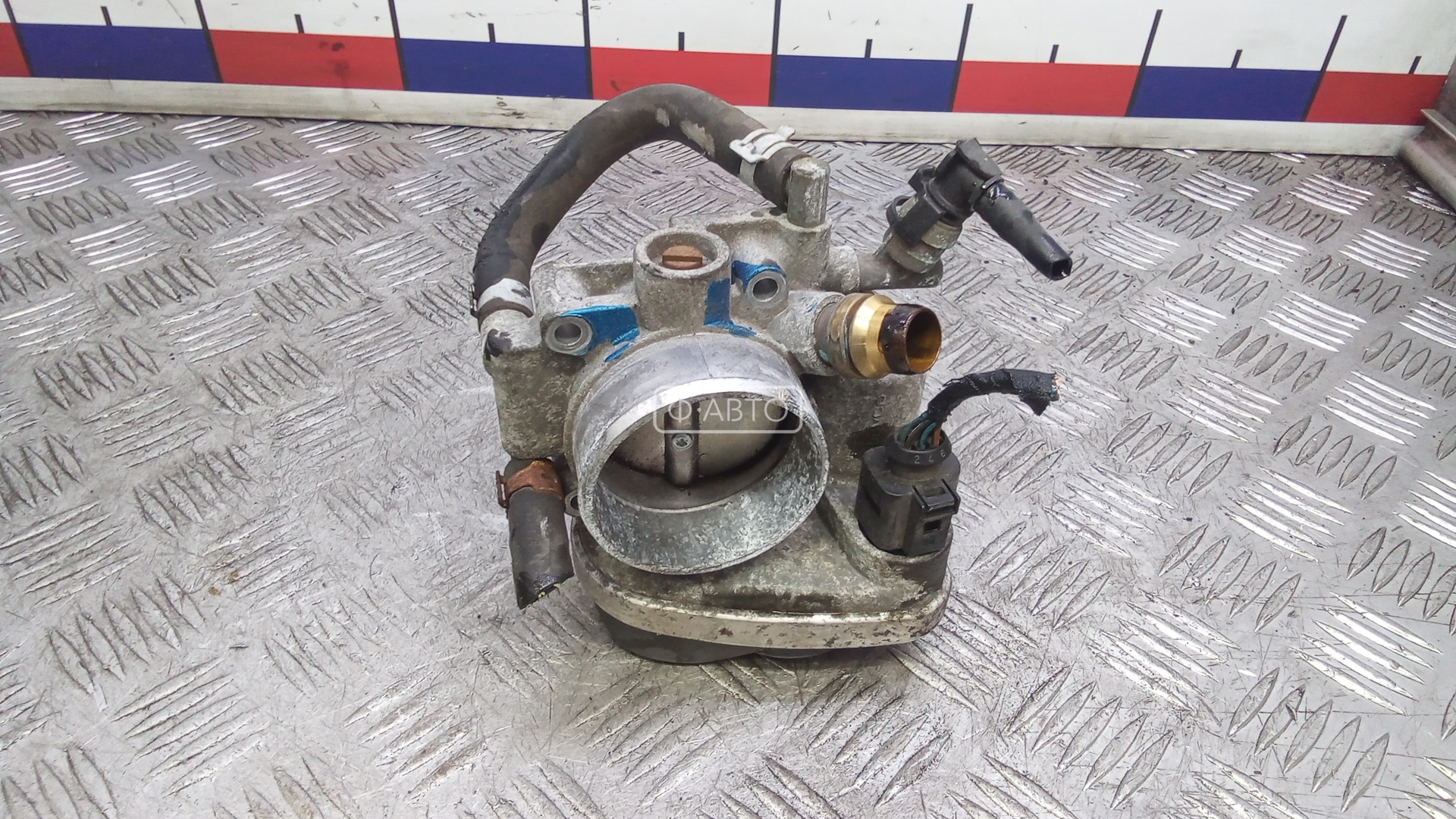 Дроссельная заслонка бензиновая