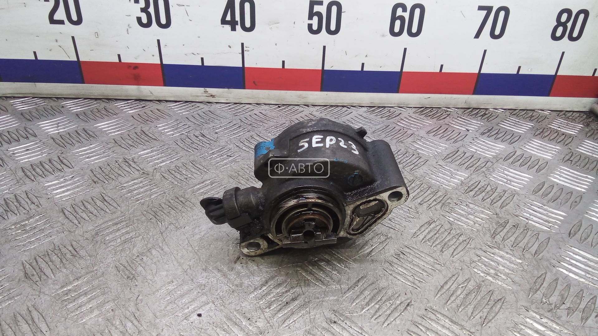 Насос вакуумный