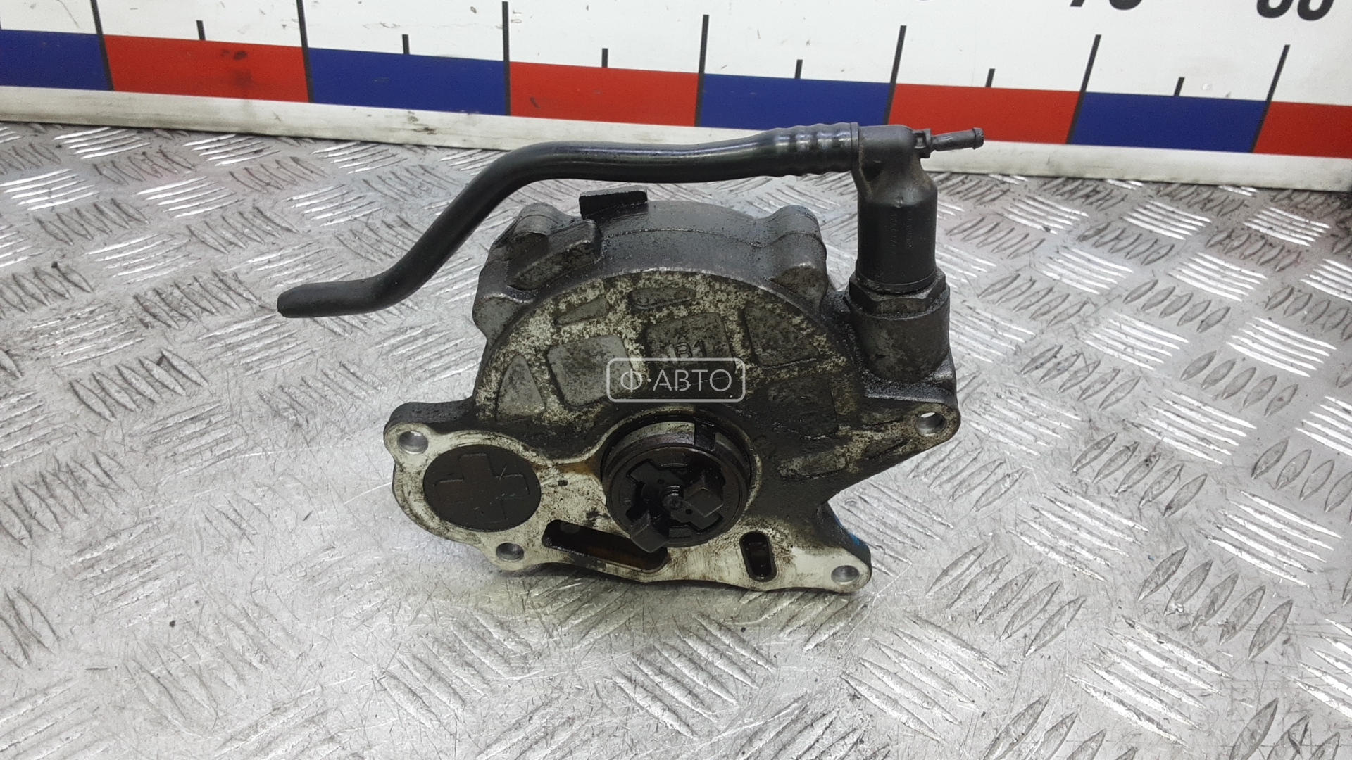 Насос вакуумный