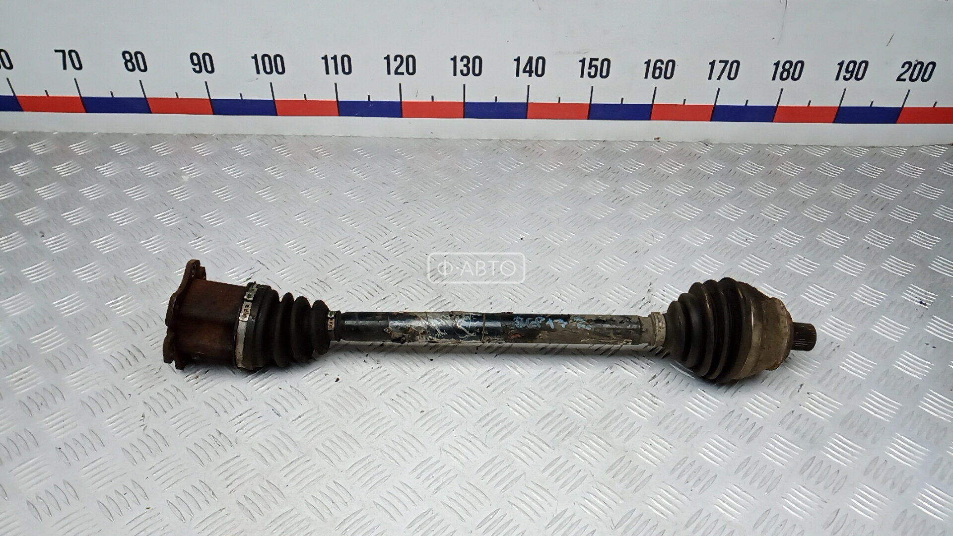 Привод передний правый