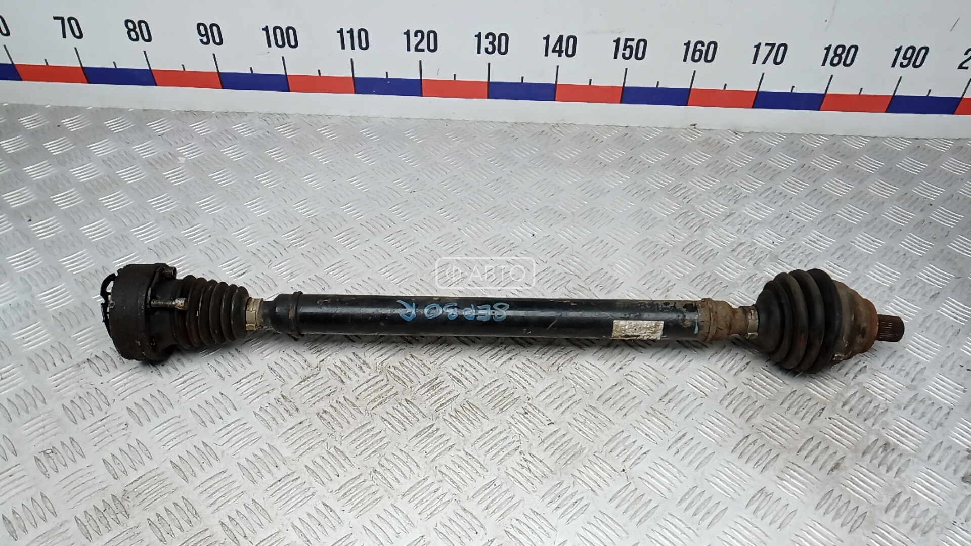 Привод передний правый