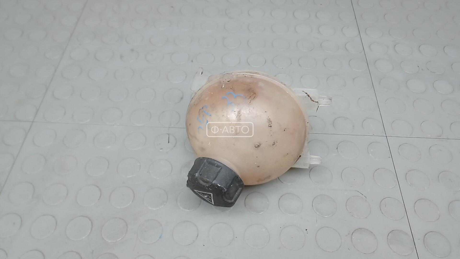 Бачок расширительный