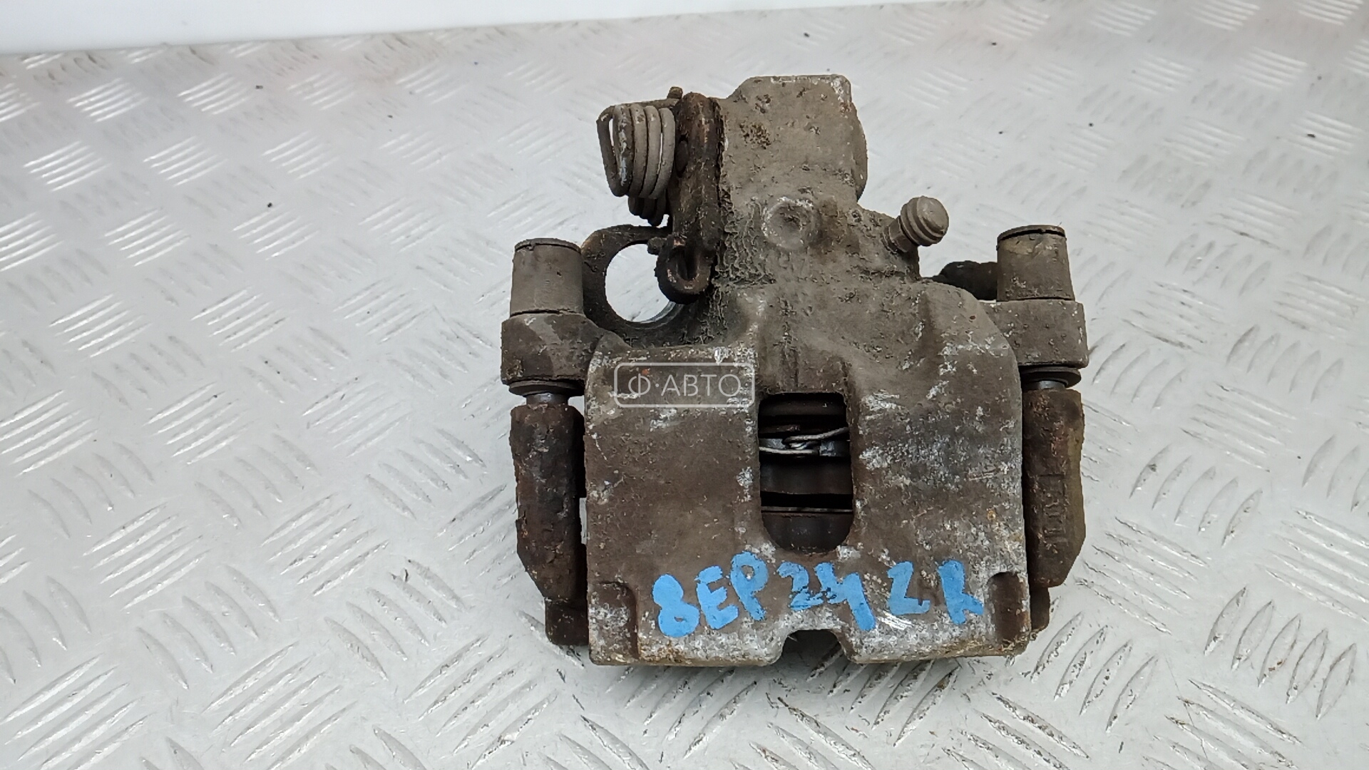 Суппорт тормозной задний правый