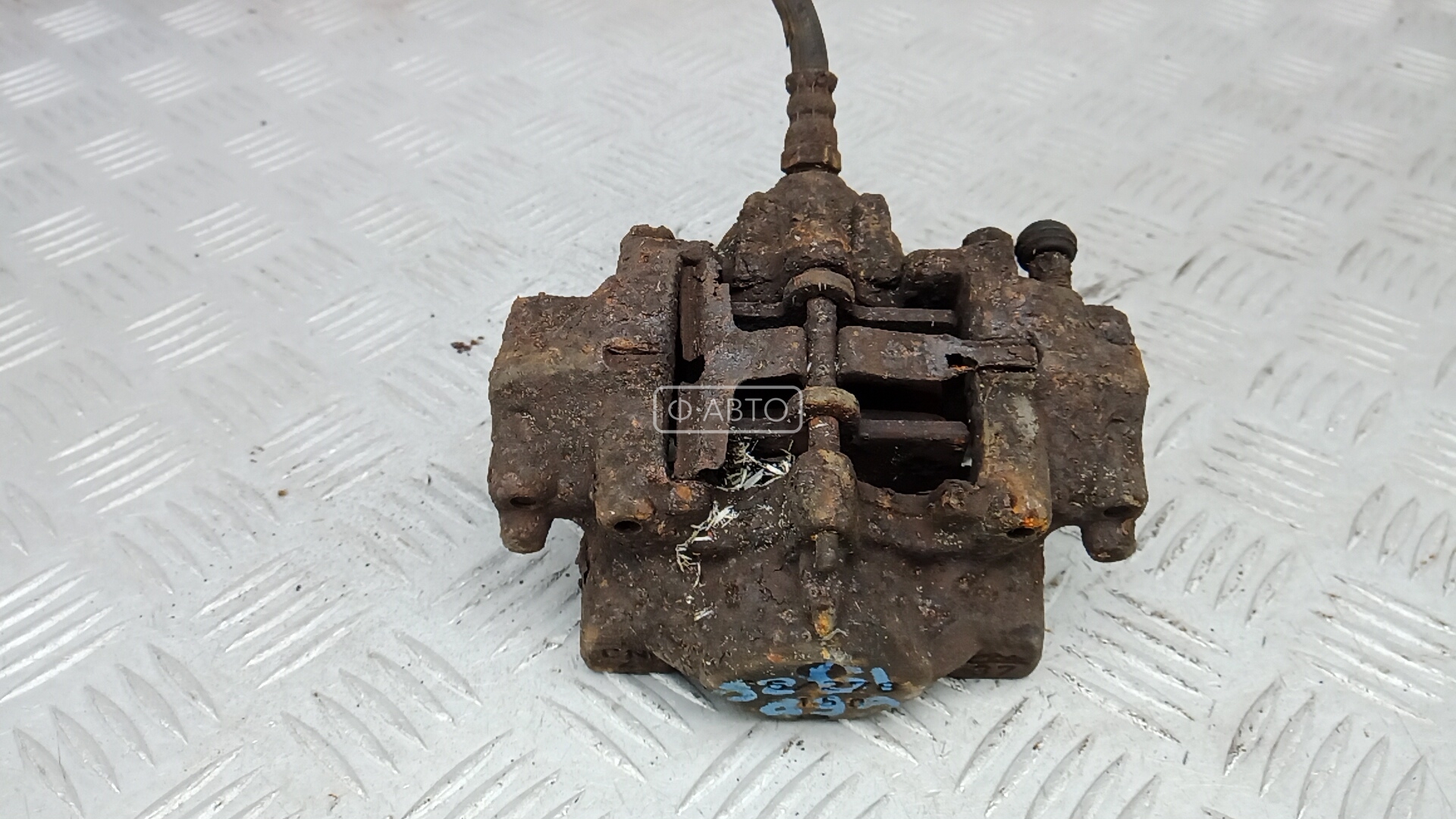 Суппорт тормозной задний правый