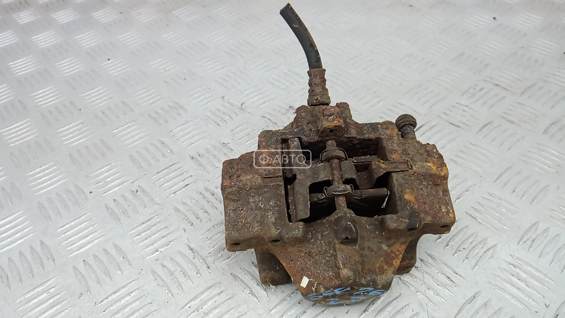 Суппорт тормозной задний правый