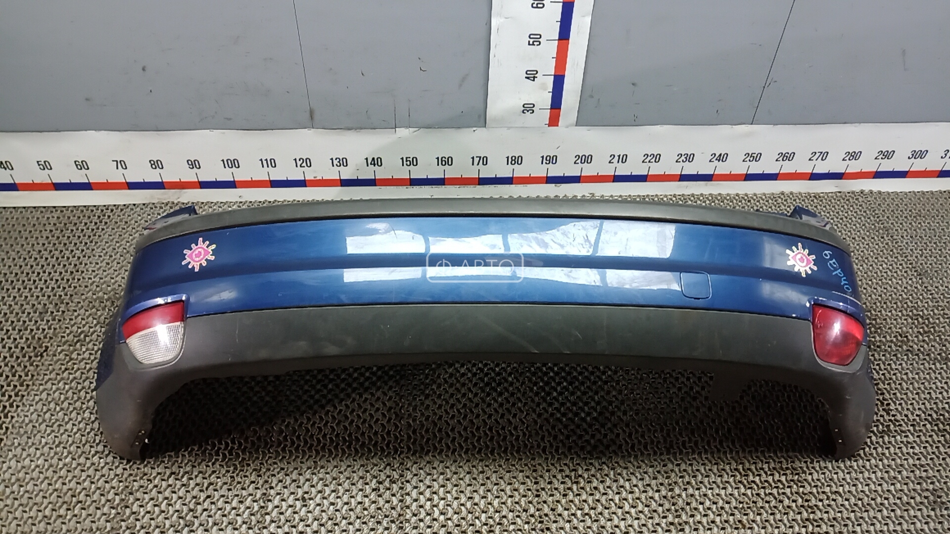 Бампер задний