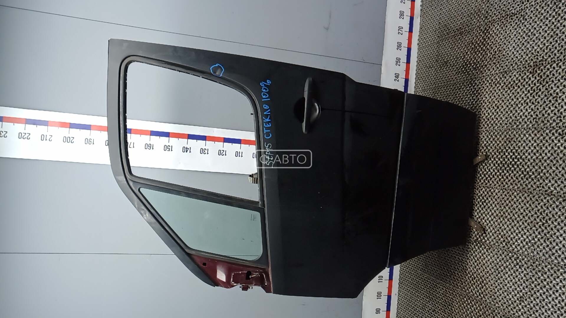 Дверь передняя левая